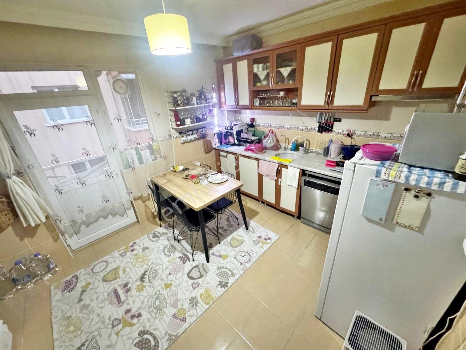 Gold Emlak'tan Sancaktepe'de Ankara Manzaralı Asansörlü Ara Katta Geniş 3+1 Satılık Daire