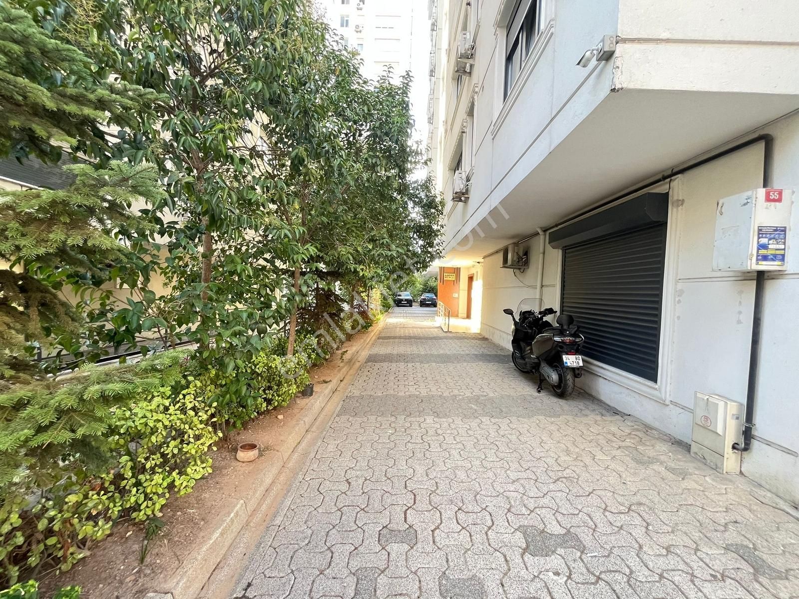 Utkudan Suadiyede Minibüs Cad. Yakın Kombili Satılık 2+1 Daire - Görsel 24