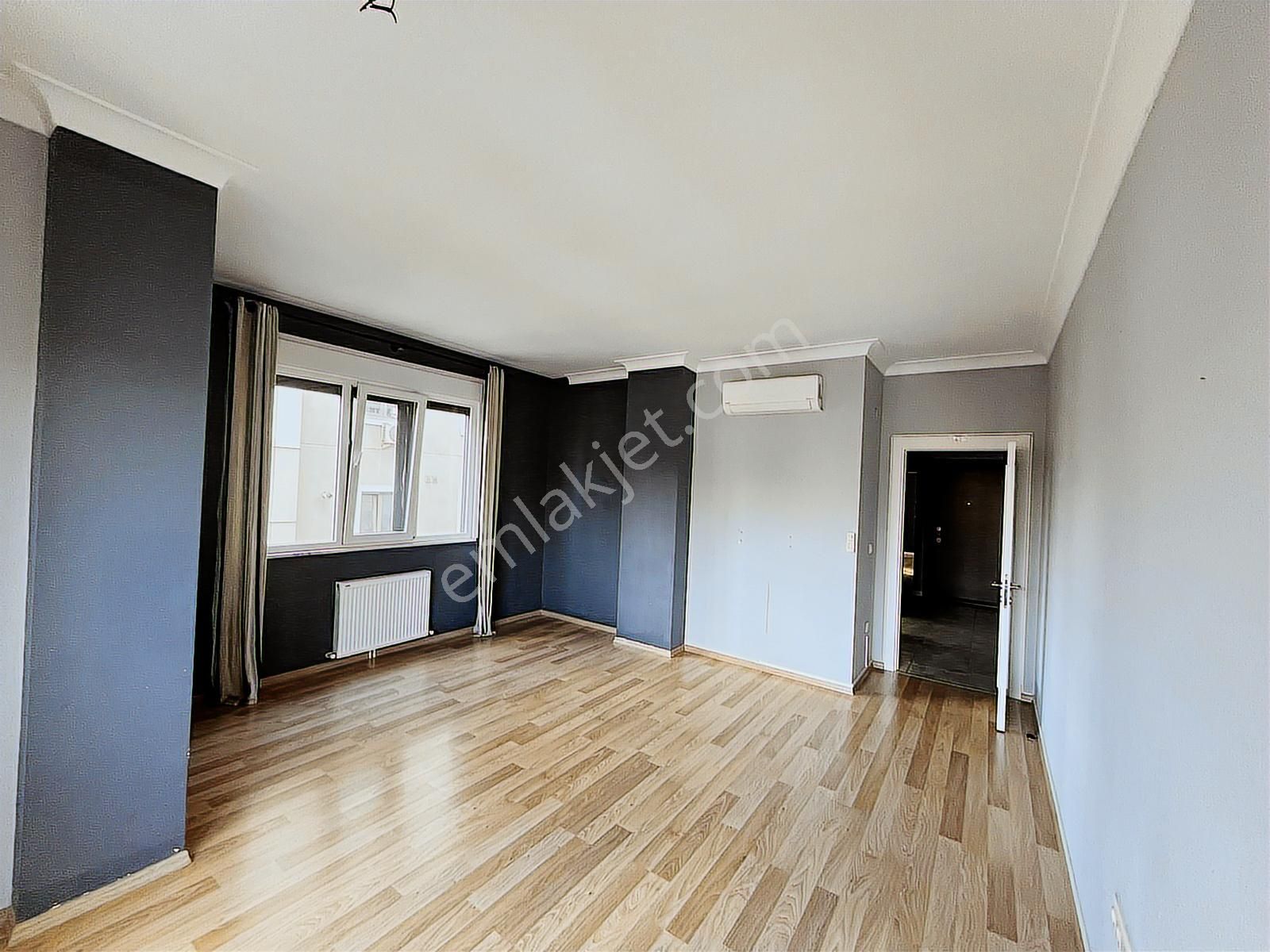 Utkudan Suadiyede Minibüs Cad. Yakın Kombili Satılık 2+1 Daire - Görsel 30