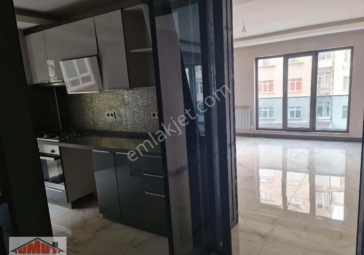 Turgutreis Caddesi Üzerinde Katta Ultralüx Muhteşem Lokasyon 1+1 Kombili - Görsel 4