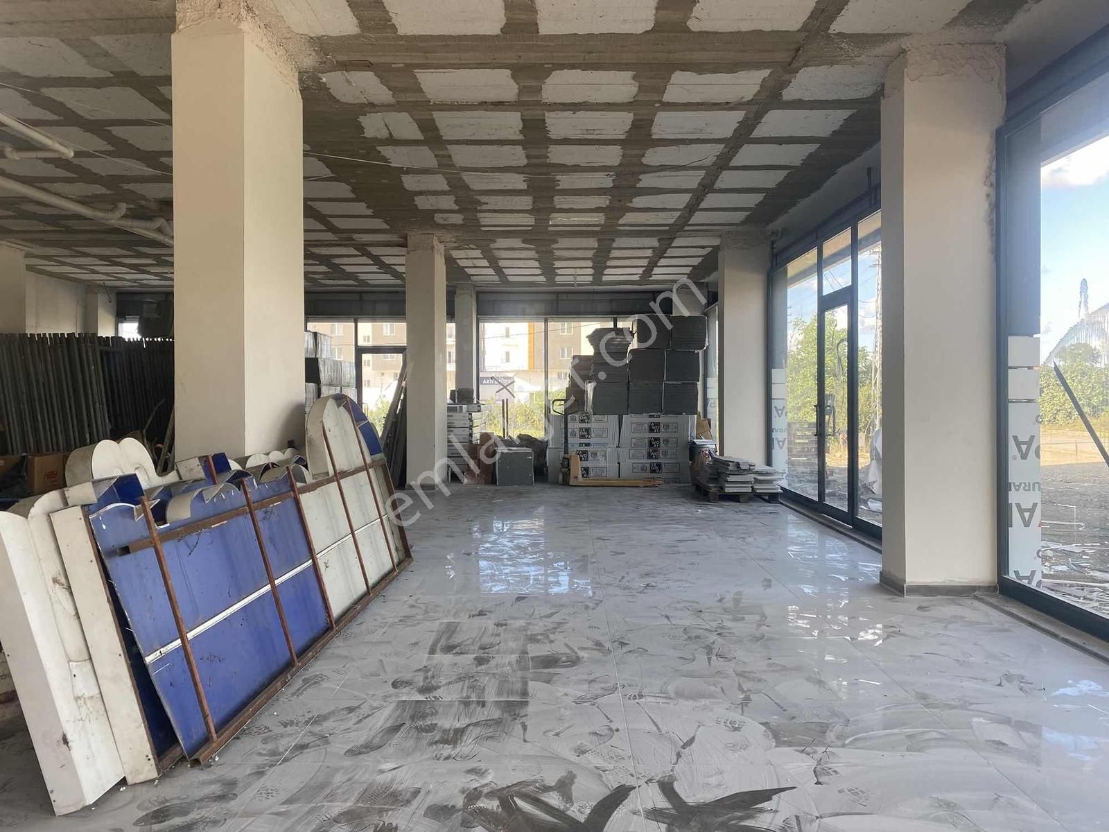 Yağmur Emlak'tan Tekkeköyde Kiralık 180 M2 Giriş Depolu Dükkan - Görsel 9