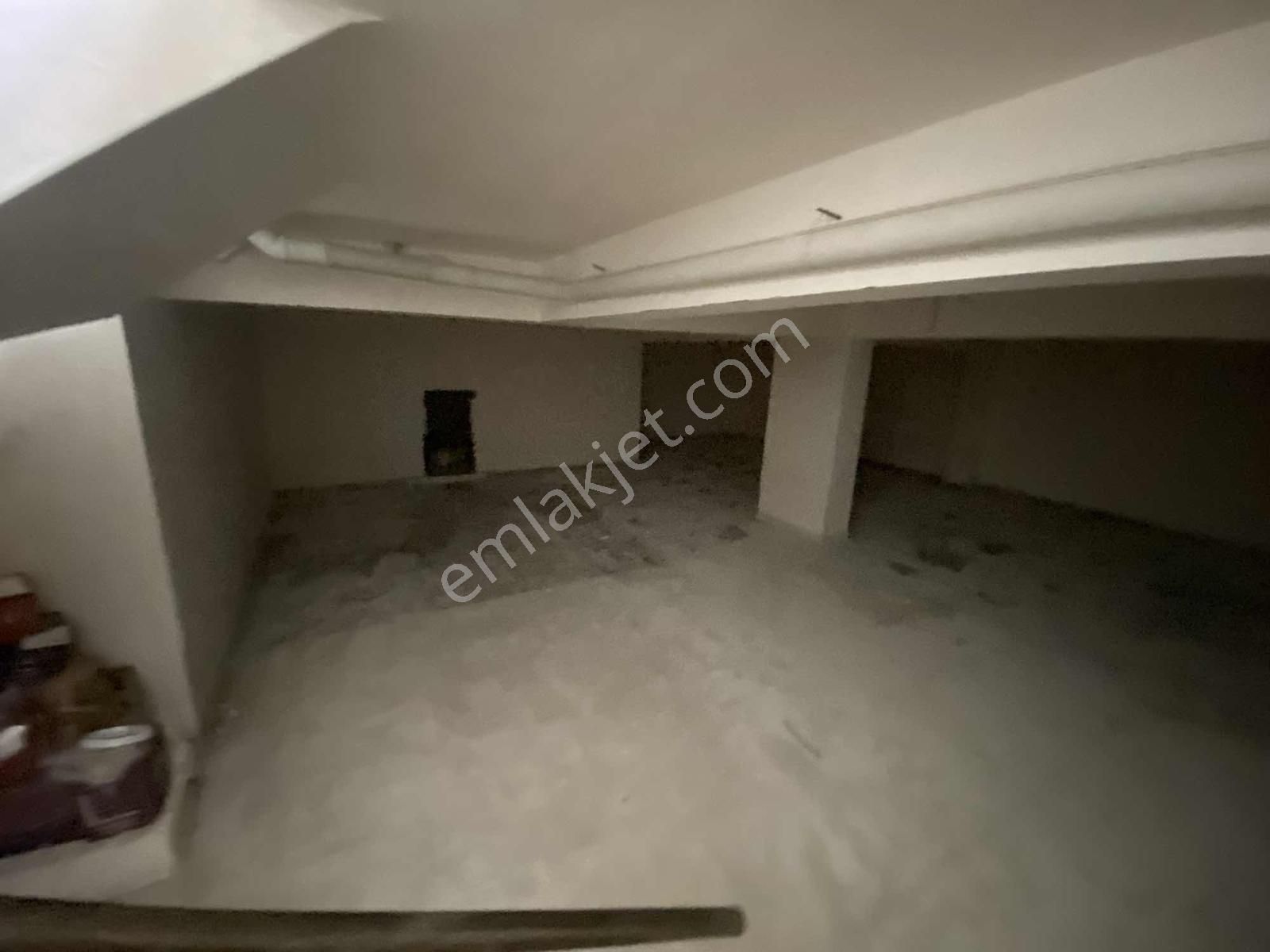 Yağmur Emlak'tan Tekkeköyde Kiralık 180 M2 Giriş Depolu Dükkan - Görsel 12