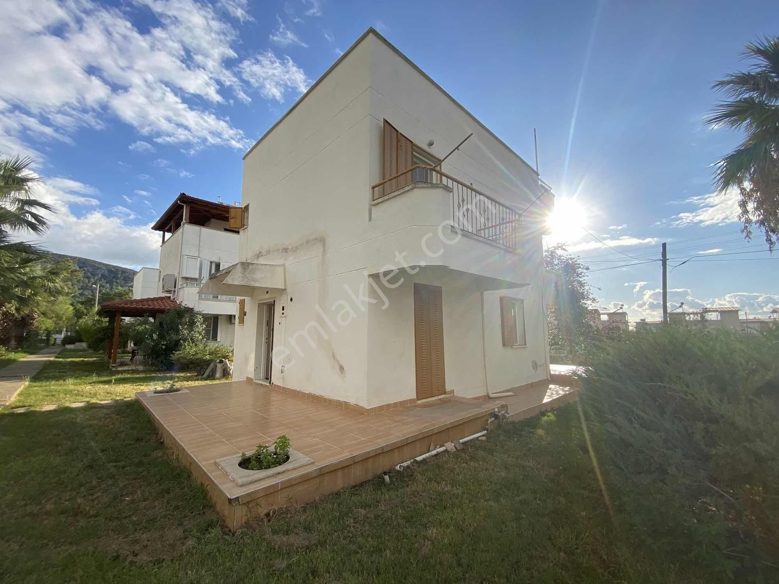 Denize 500m Mesafede 3+1 Tam Müstakil Villa - Görsel 14