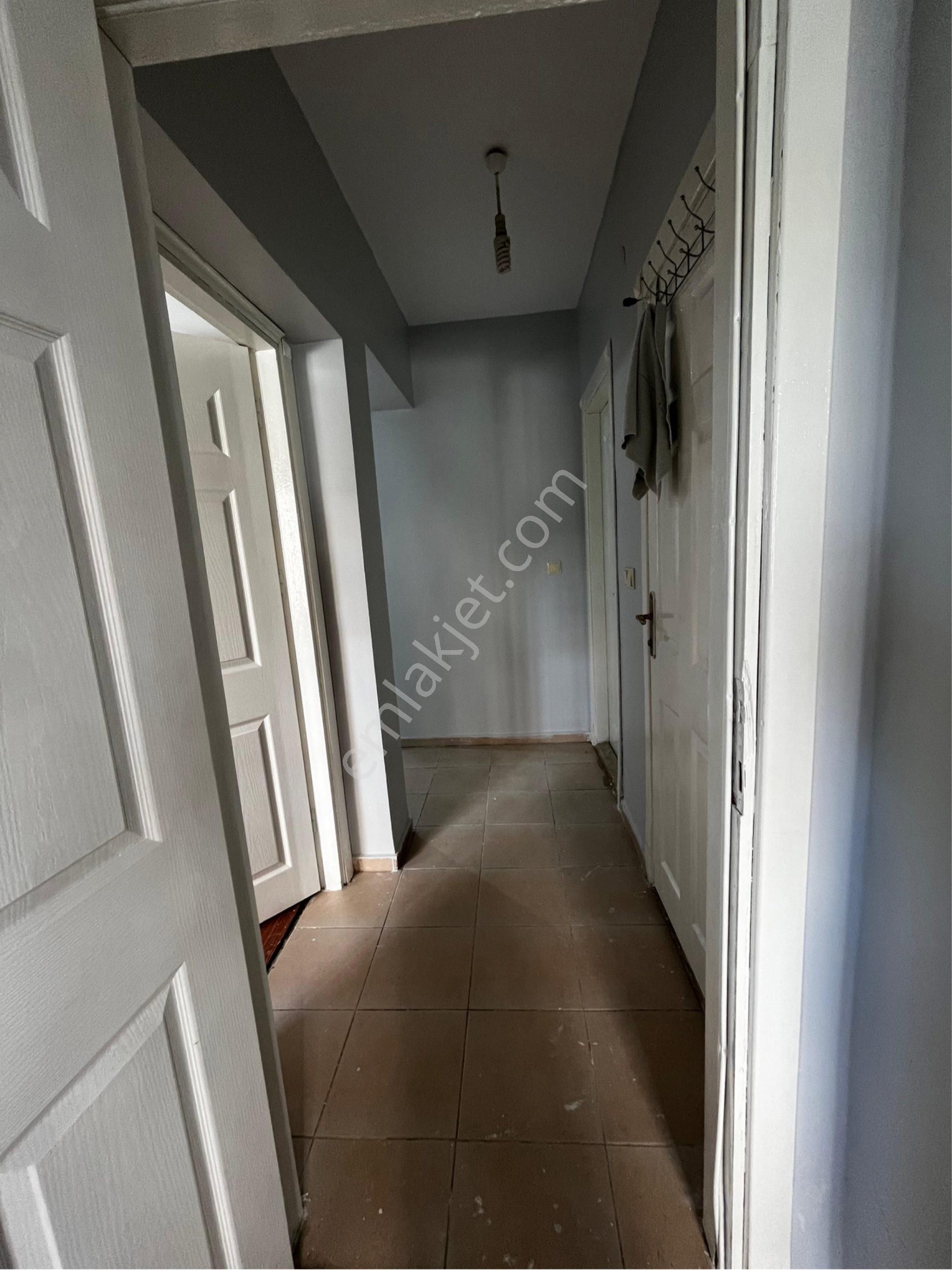 Karaisalı Merkezde 2+1 - Görsel 8