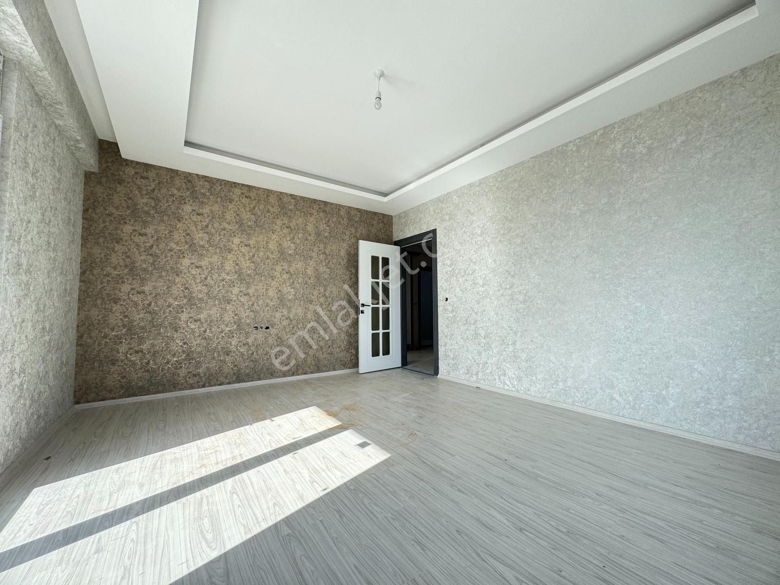 Alakova Mah. Kullanışlı Ve Geniş 3+1 Yeni Daire