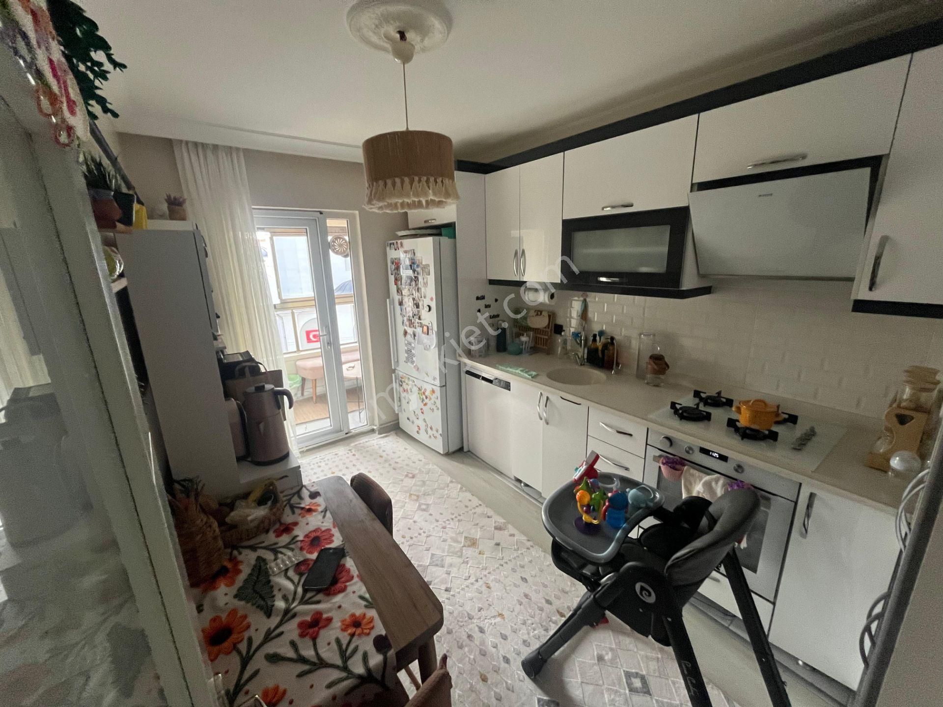 Mç Emlak'tan Plevne Mahallesin'de 3+1 Satılık Daire