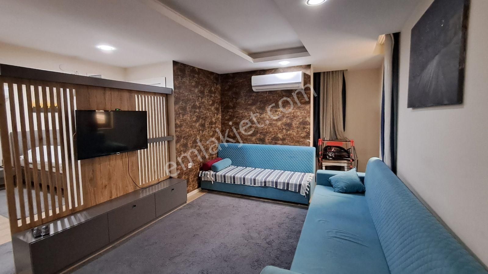 Eski Lara Yolunda Eşyalı Şık 1+1 Daire