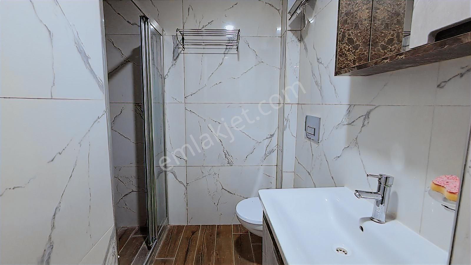 Eski Lara Yolunda Eşyalı Şık 1+1 Daire - Görsel 14