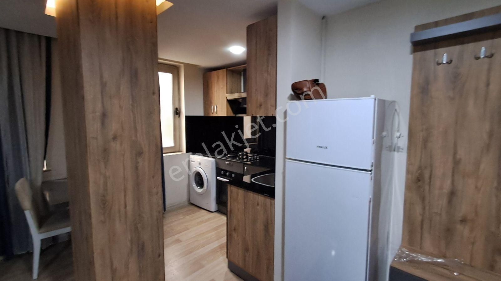 Eski Lara Yolunda Eşyalı Şık 1+1 Daire - Görsel 4