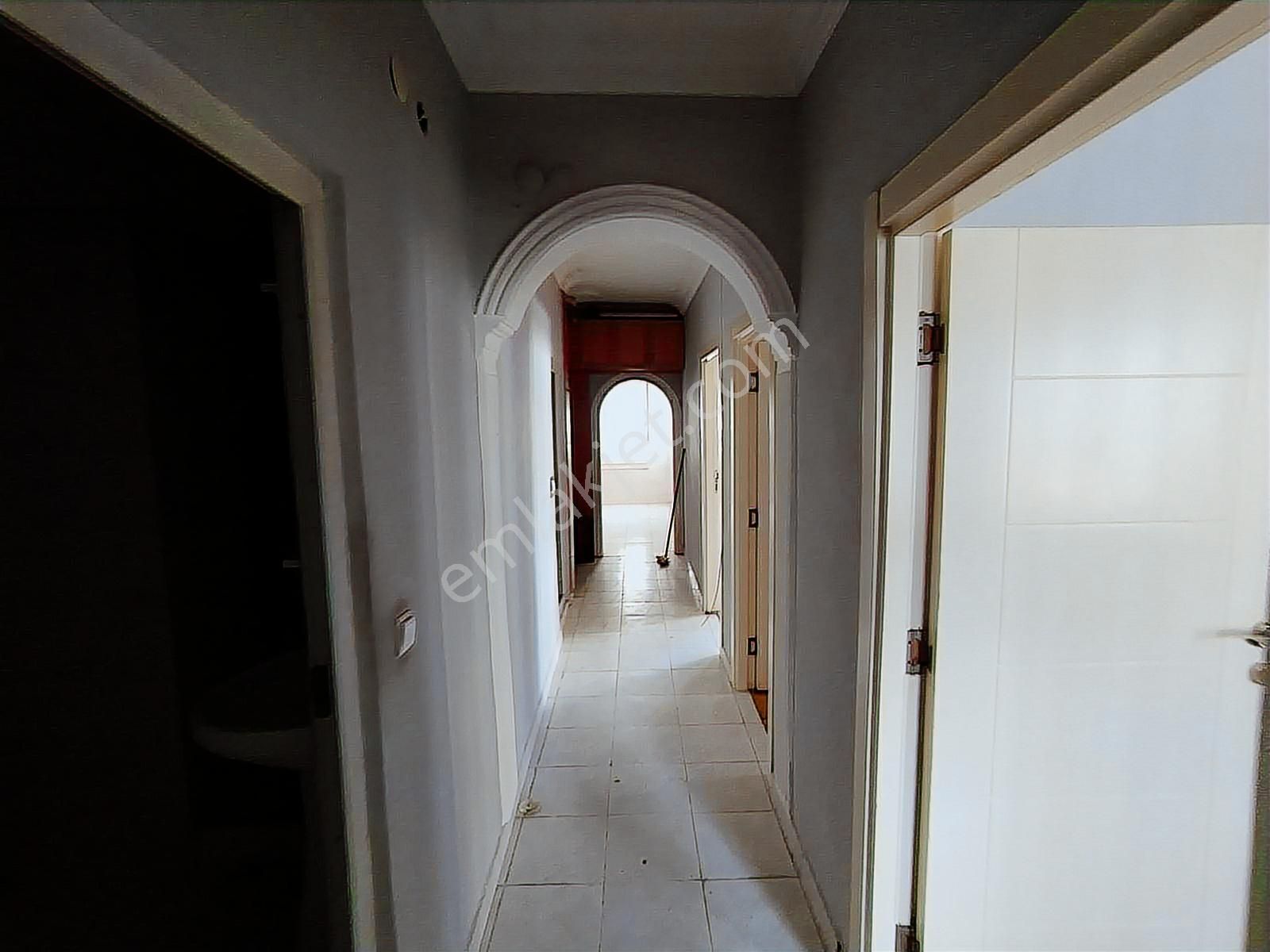 Merkezi Konumda 3+1 Kiralık Daire - Görsel 14