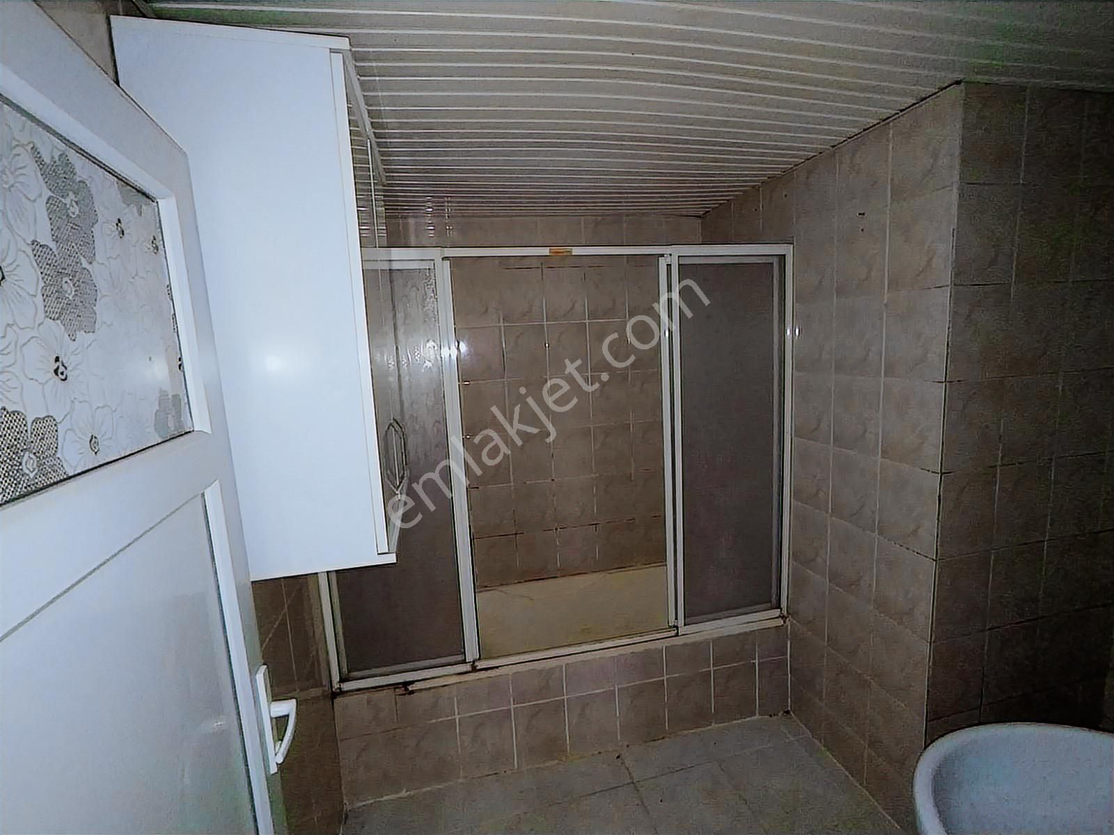 Merkezi Konumda 3+1 Kiralık Daire - Görsel 15