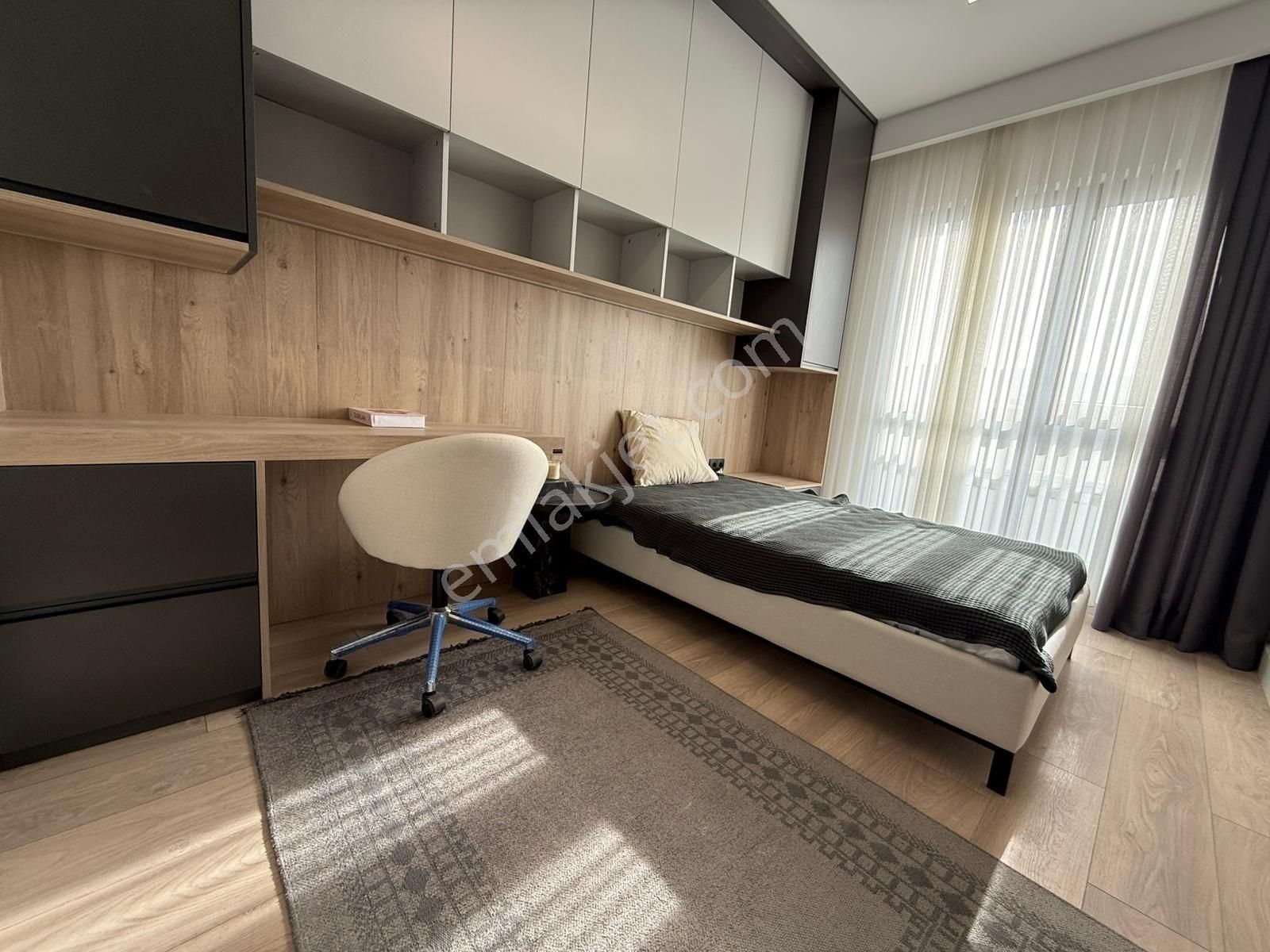 Kariyer'den Başkent Bulvarda 4+1 Sıfır Mobilyalı Lüx Eşyalı Daire - Görsel 7