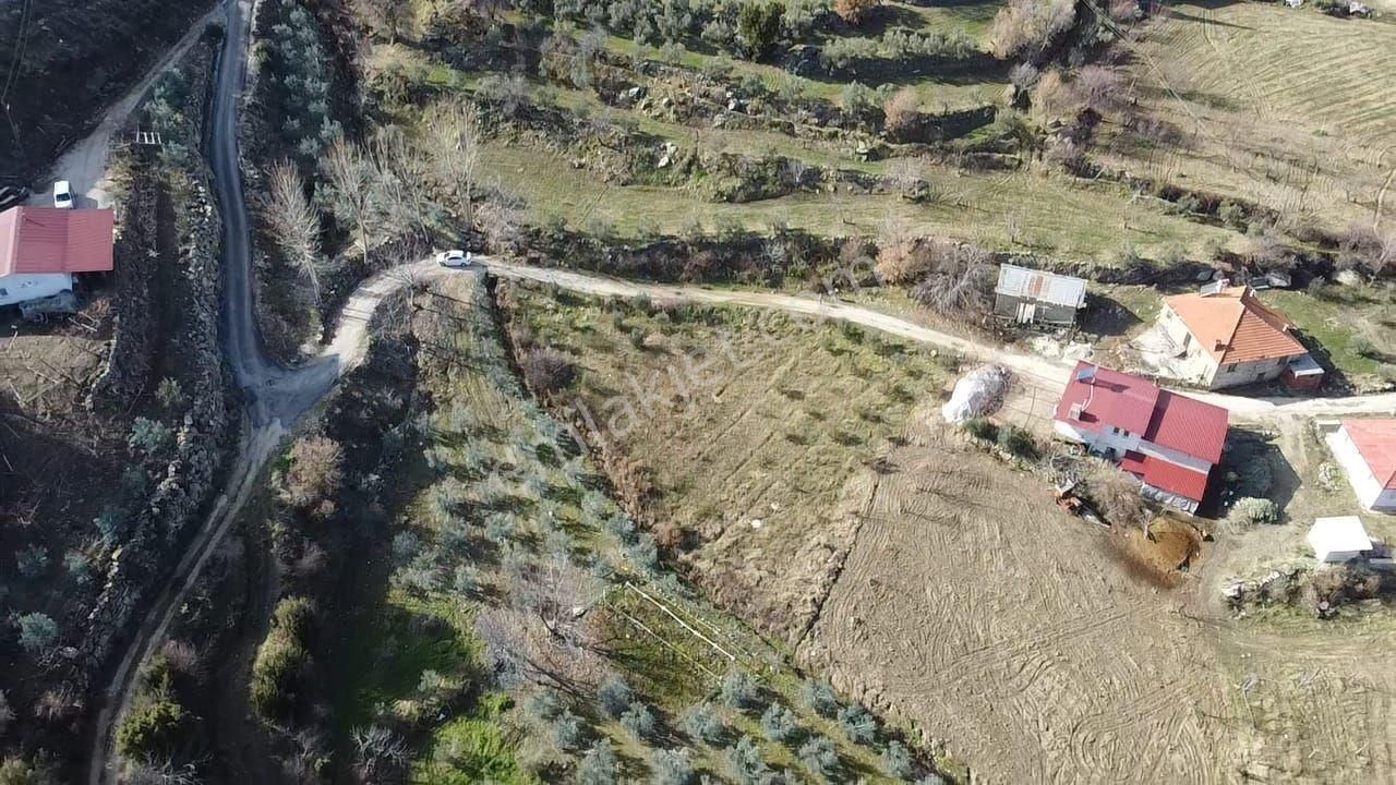 Dere Mah. 1544m2 , Köyiçi İmarlı Kadastrol Yola Cephe Arazi - Görsel 2