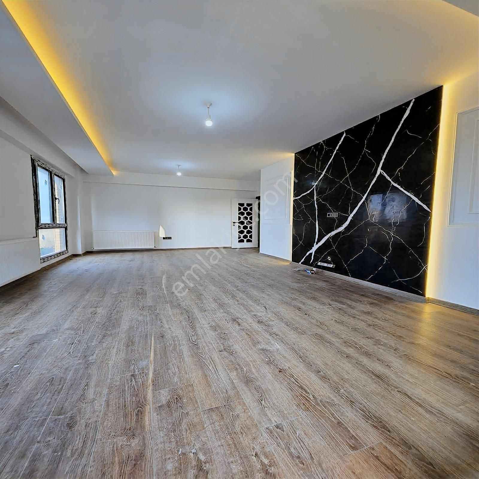 Çerkezköyün En Güzel Projesinde Ön Cephe Lüks Sıfır Arat Kat 3+1 - Görsel 11