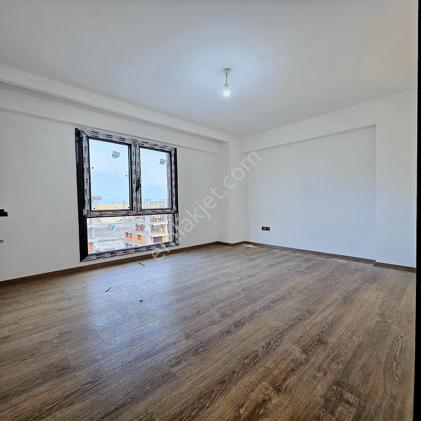 Çerkezköyün En Güzel Projesinde Ön Cephe Lüks Sıfır Arat Kat 3+1 - Görsel 18