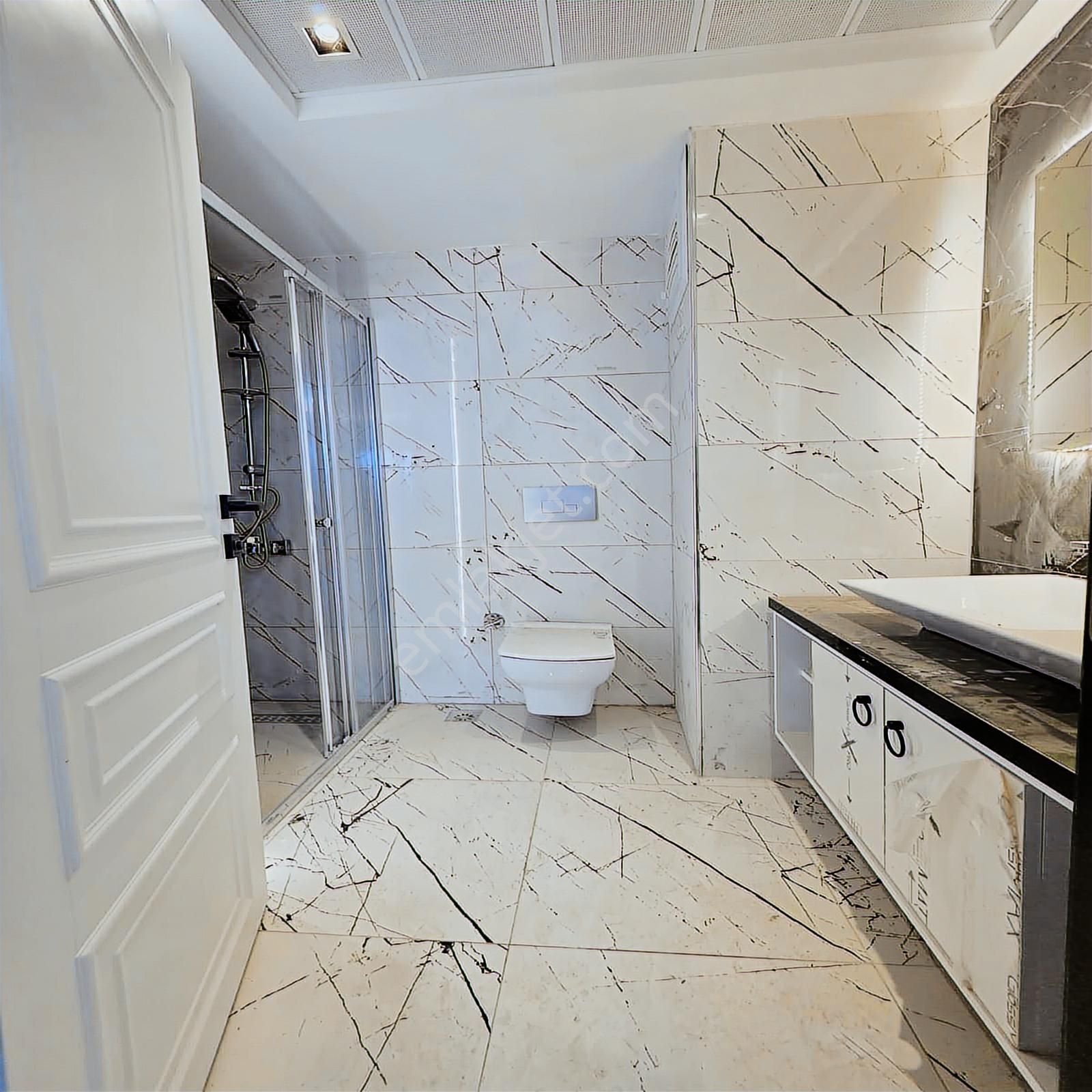 Çerkezköyün En Güzel Projesinde Ön Cephe Lüks Sıfır Arat Kat 3+1 - Görsel 26