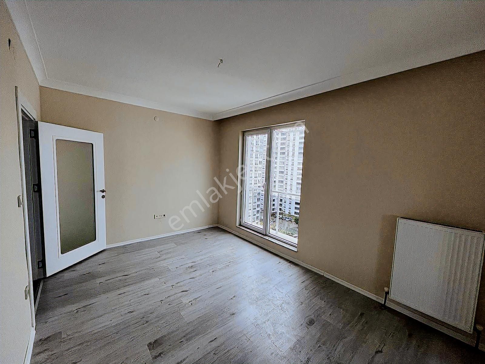 Rw Taka | Kaşüstü Mahallesinde Kiralık 3+1 Daire - Görsel 24