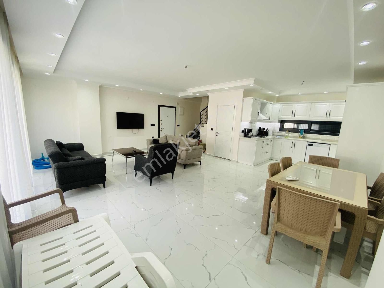 Didim Akbük'te 3+1 Tam Müstakil Havuzlu Villa - Görsel 31