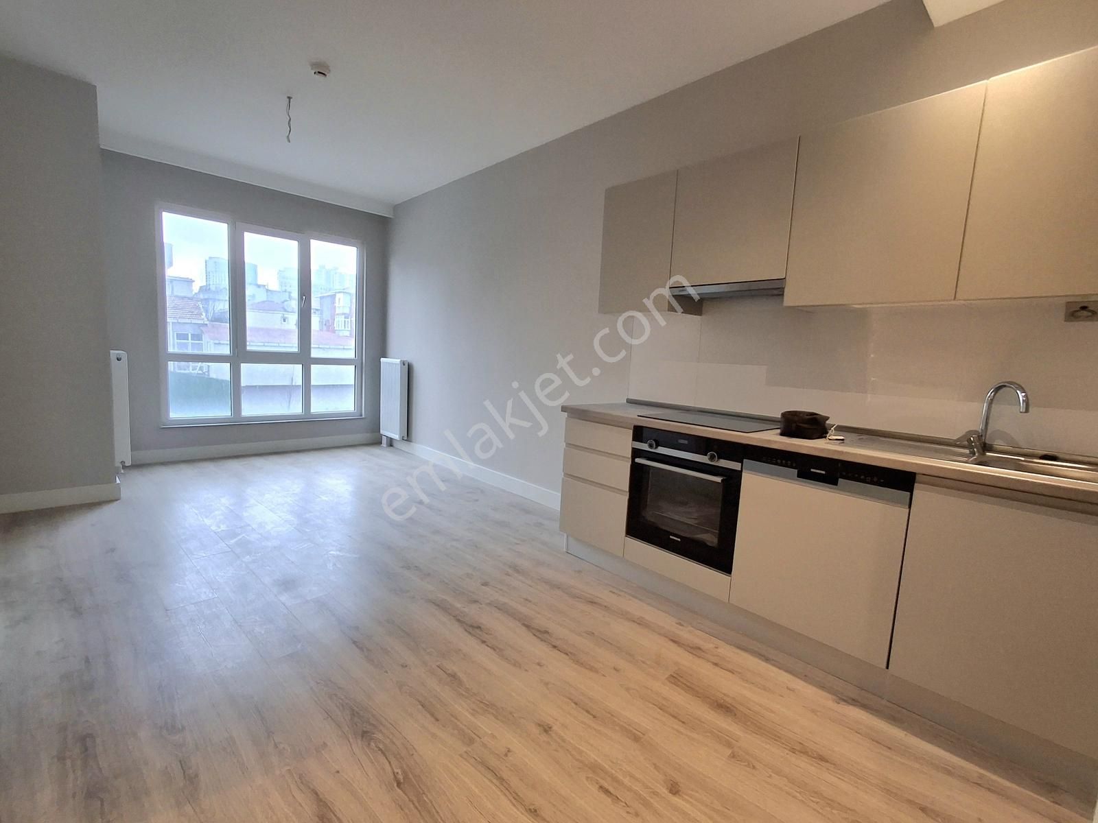 Turyap'tan Deluxıa Park Resıdence'ta Güney Cephe Sıfır 1+1 - Görsel 34