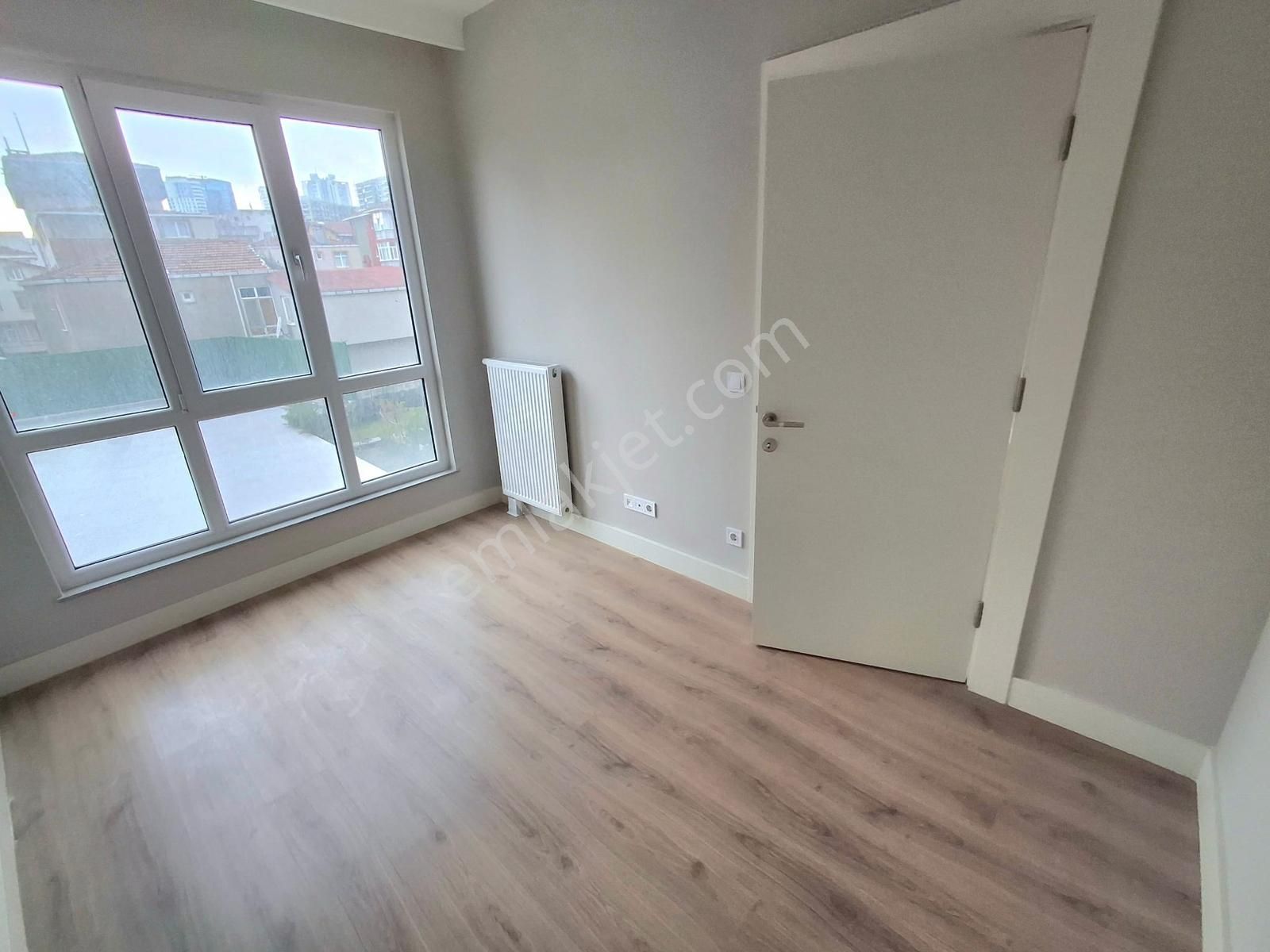 Turyap'tan Deluxıa Park Resıdence'ta Güney Cephe Sıfır 1+1 - Görsel 20