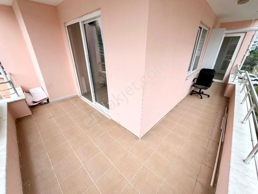 Yükselden Kadıköyde Haftanın Fırsatı! Satılık Ön Cephe 3+1 Daire - Görsel 18