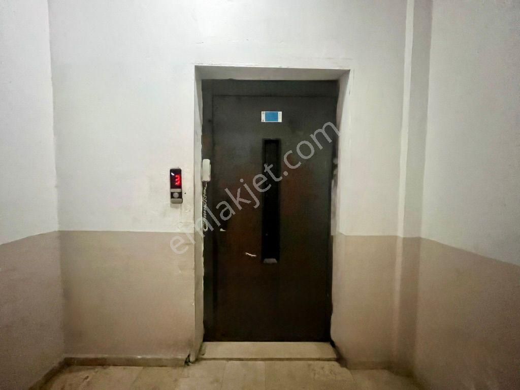 Yükselden Kadıköyde Haftanın Fırsatı! Satılık Ön Cephe 3+1 Daire - Görsel 23