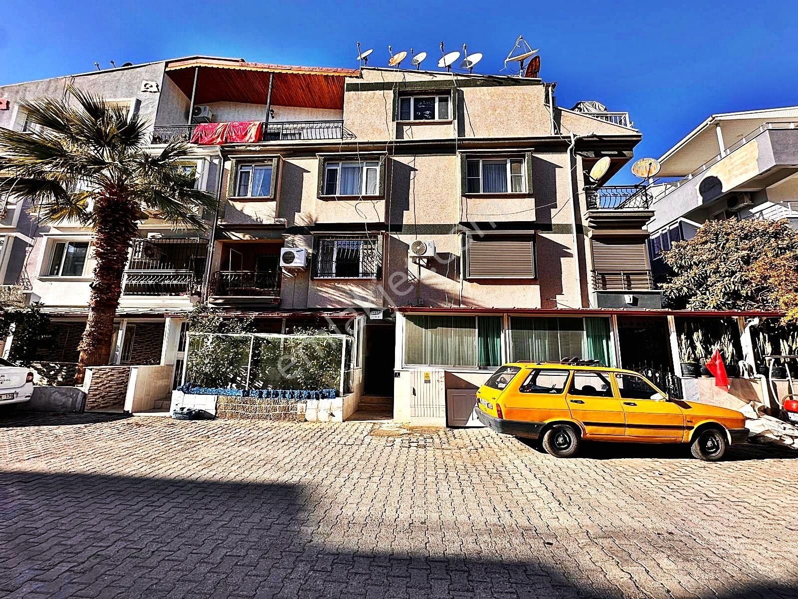 Altınkum Plajına Yürüme Mesafesinde 3+1 Ara Kat Daire