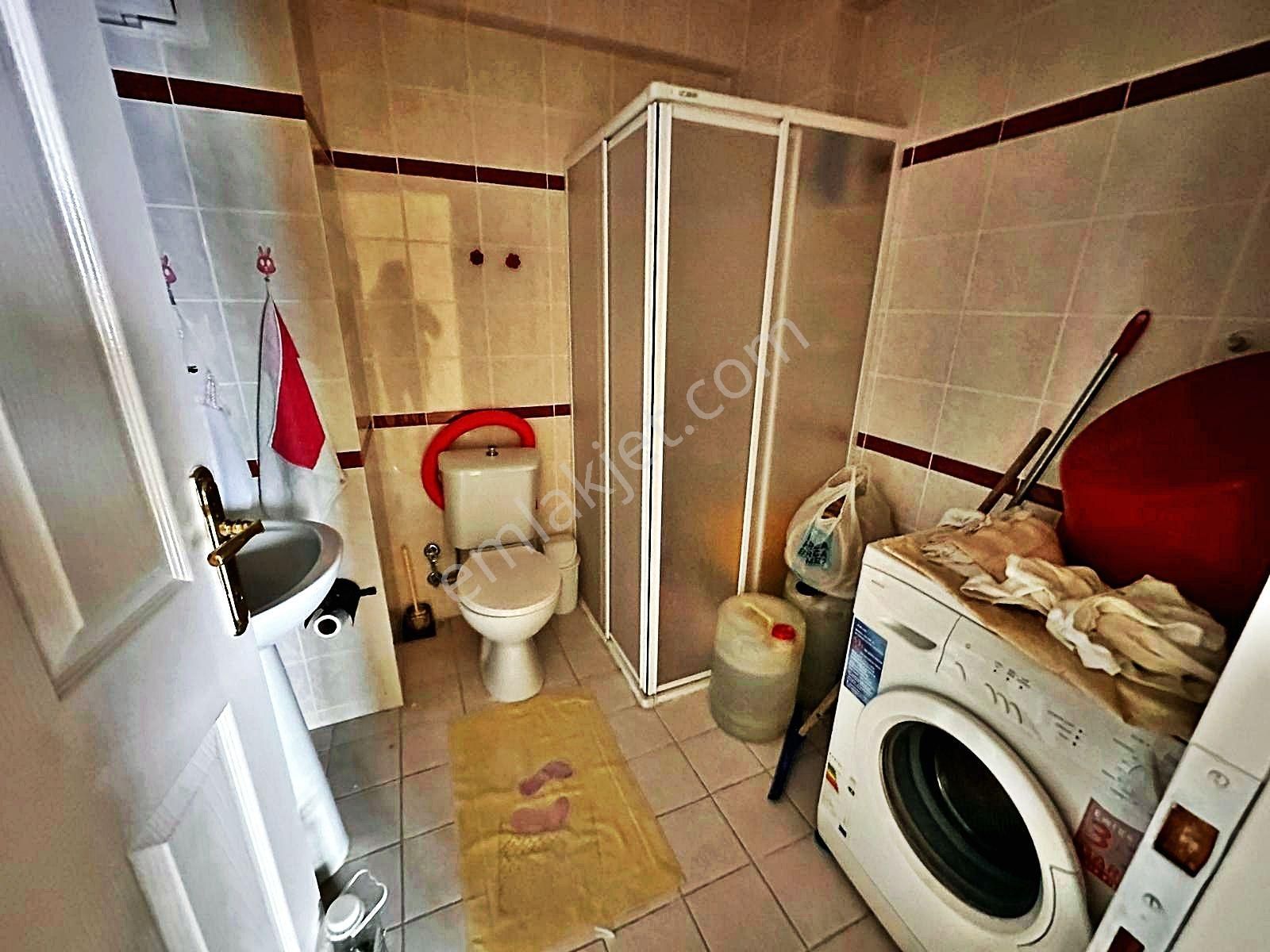 Altınkum Plajına Yürüme Mesafesinde 3+1 Ara Kat Daire - Görsel 15