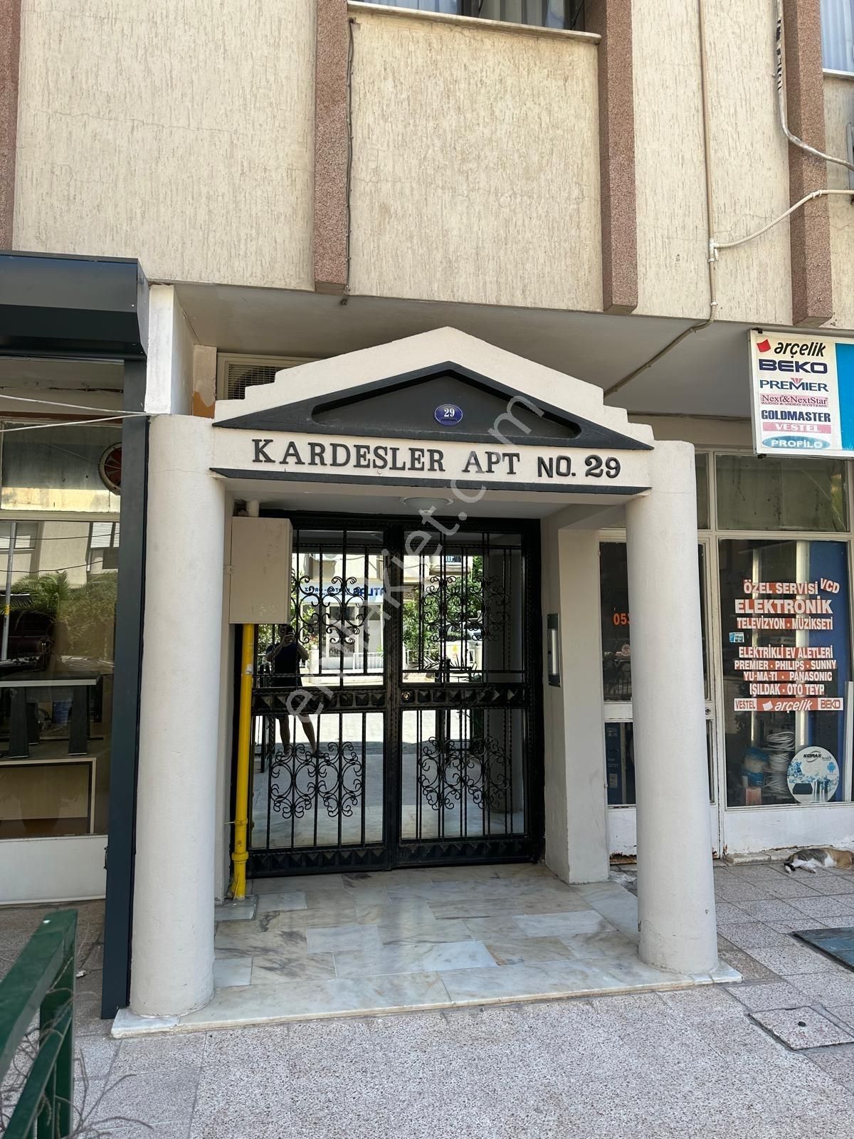 Karşıyaka Girne Bulvarı Yakını Satılık 3+1 Daire - Görsel 23