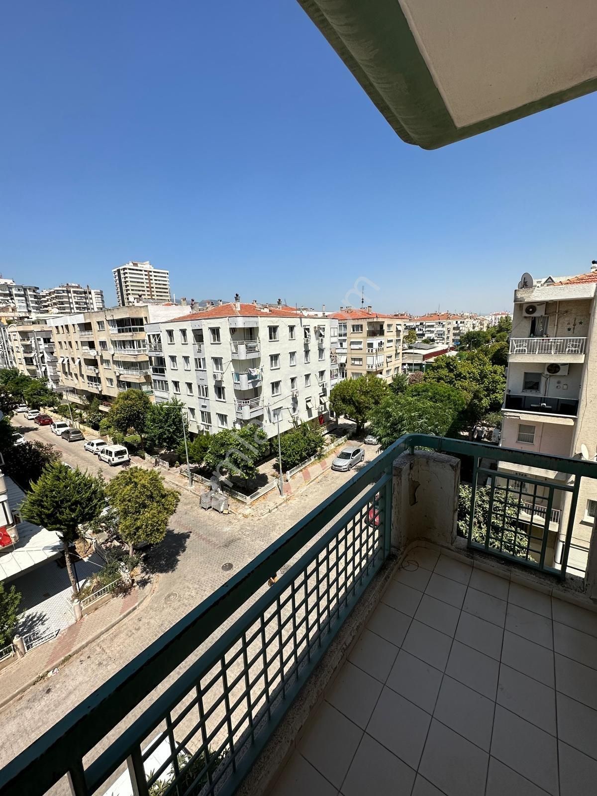 Karşıyaka Girne Bulvarı Yakını Satılık 3+1 Daire - Görsel 14