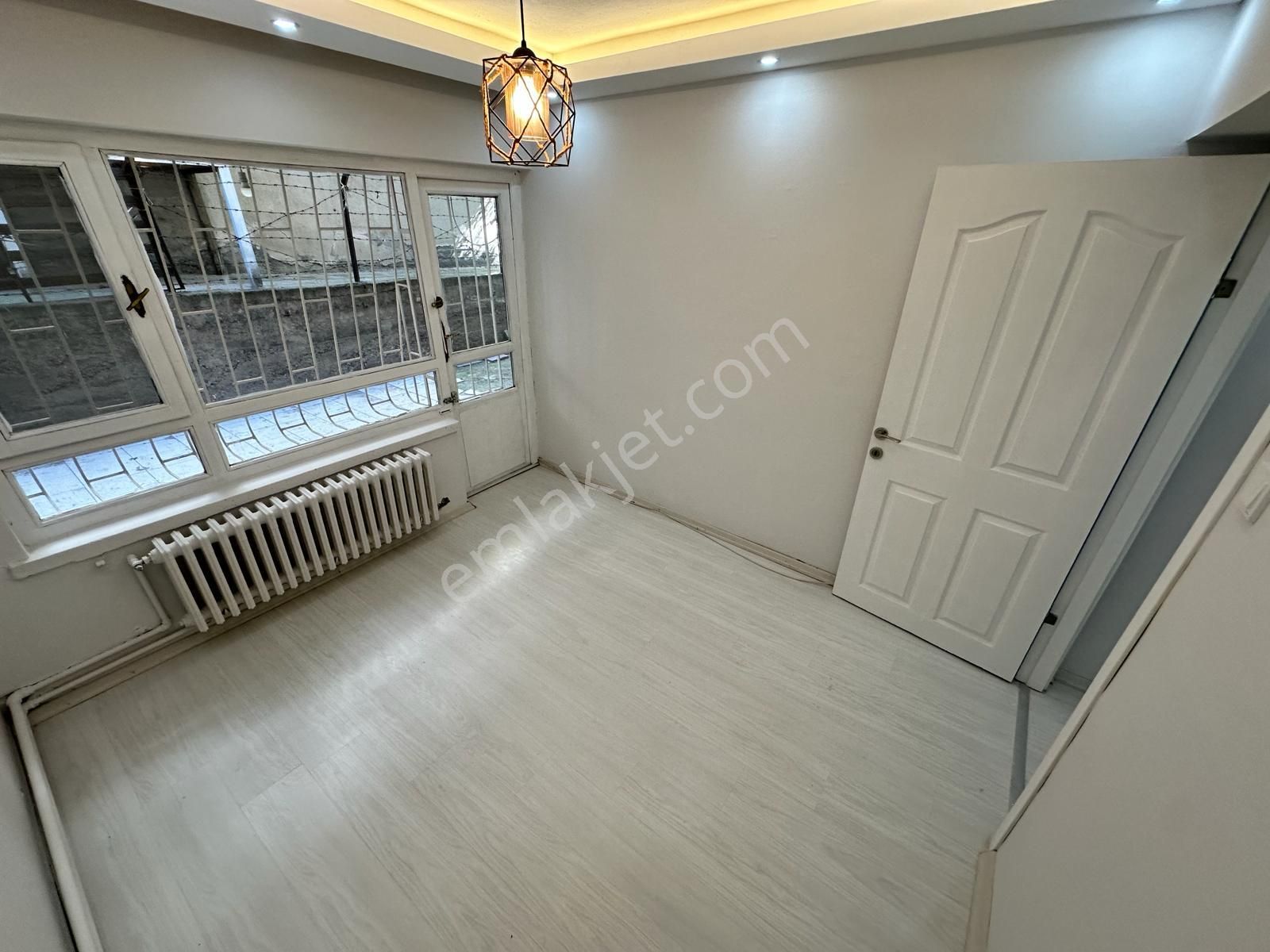 Relax'tan Etlik'te Yapılı Masrafsız 3+1 - Görsel 24