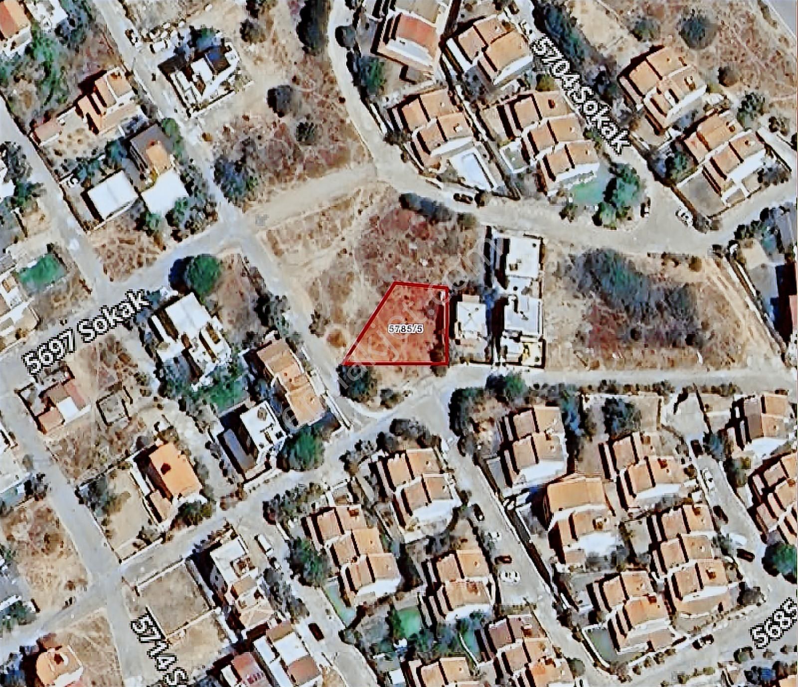 Seferihisar Doğanbeyde Satılık Villa İmarlı 2 Adet Arsa - Görsel 2