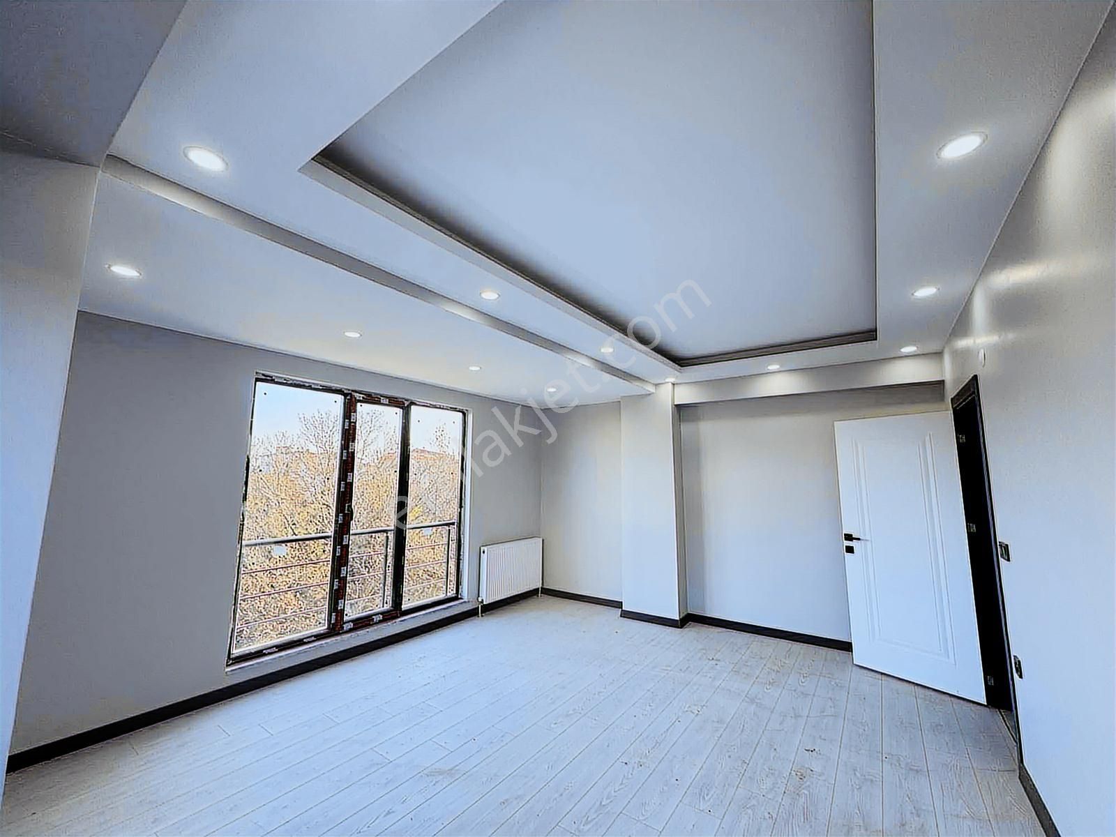 Gümüş Grouptan Y. Beyazıtta 2+1 Lüks Daire Otoparklı - Görsel 30