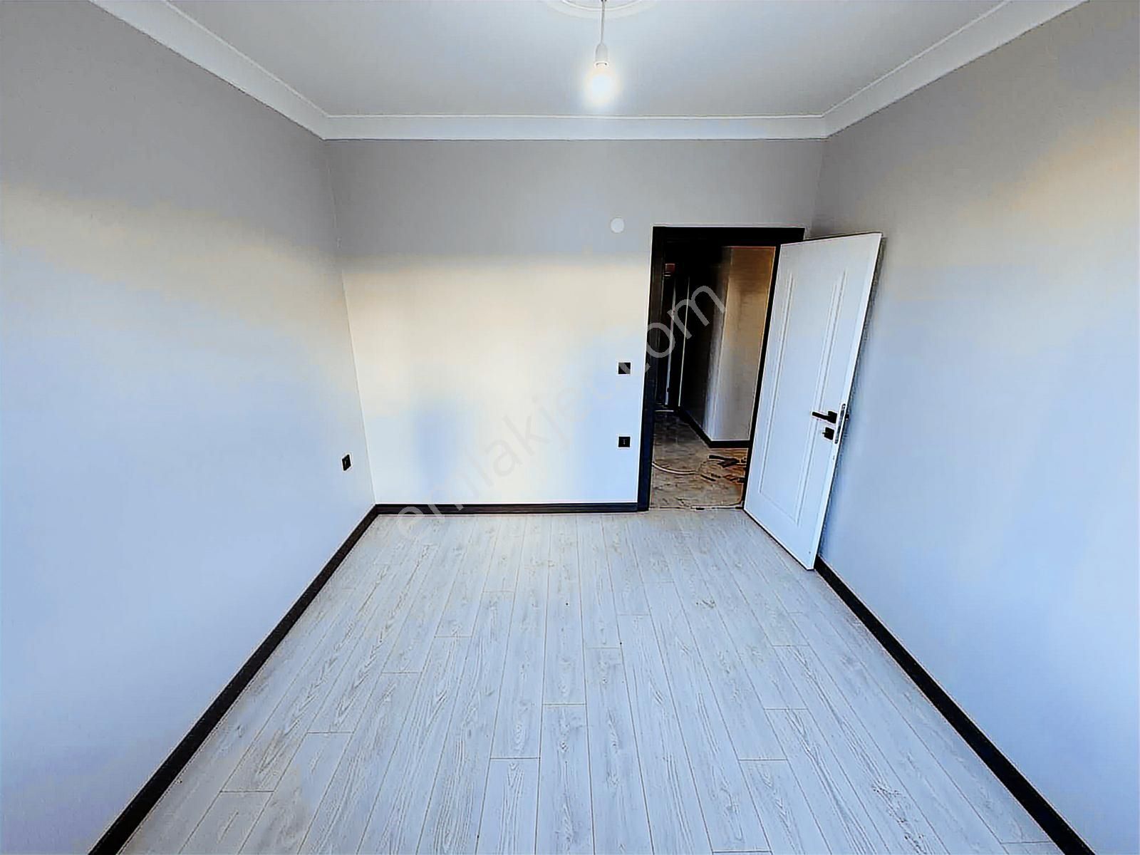 Gümüş Grouptan Y. Beyazıtta 2+1 Lüks Daire Otoparklı - Görsel 31