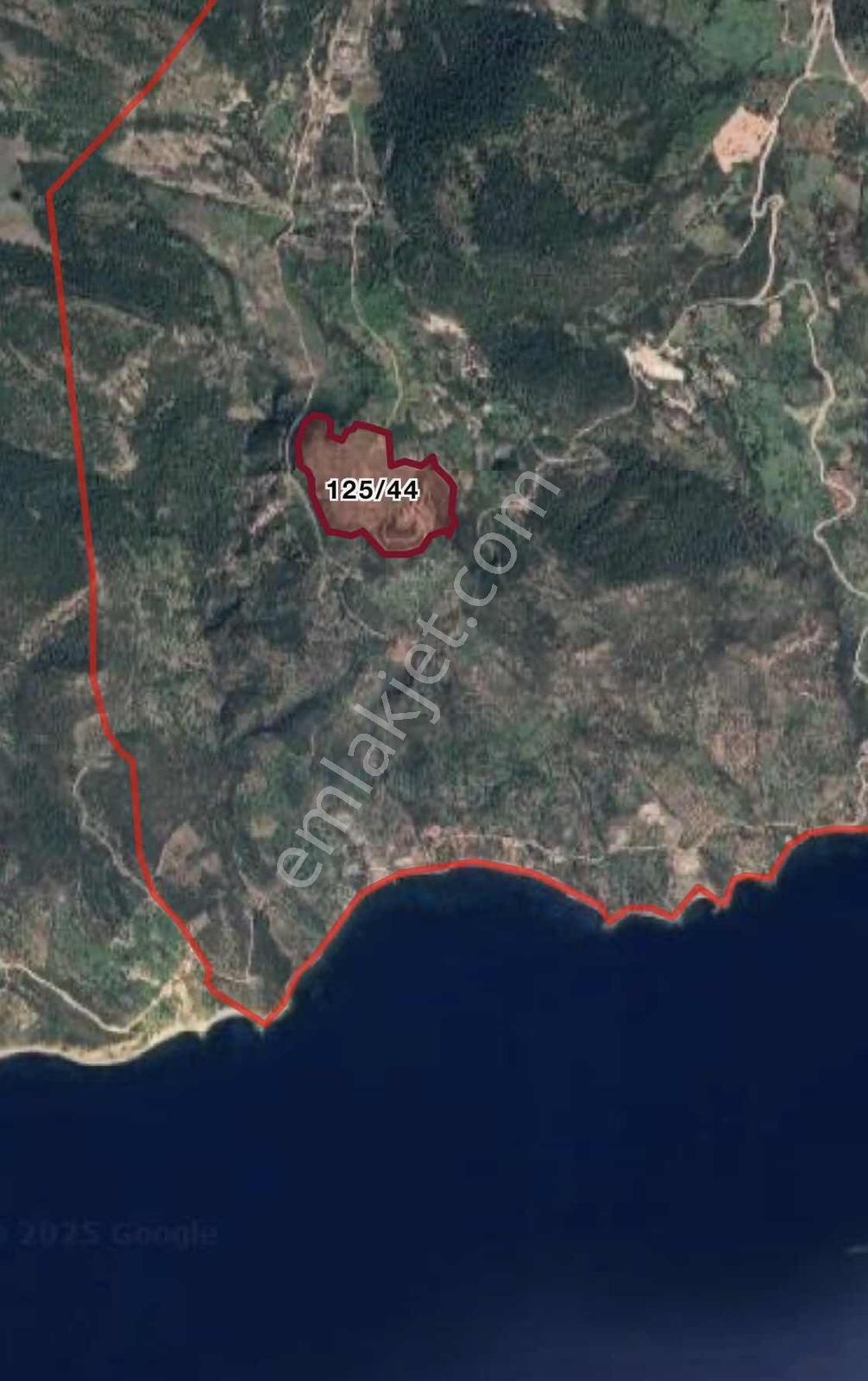 Ayvacık Bademli Köyü 300 Mt Deniz Manzaralı En Uygn Arsaa