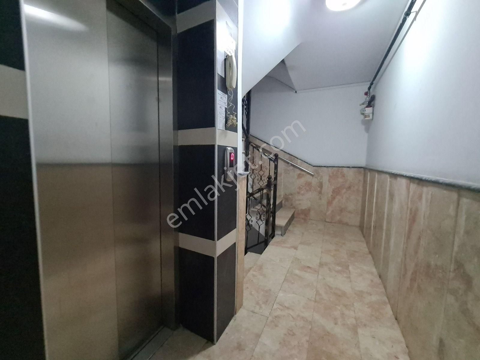 Yükseltepe Göbek & Mehtap Cd Üzeri 2banyolu Asansörlü Yapılı 3+1 - Görsel 33