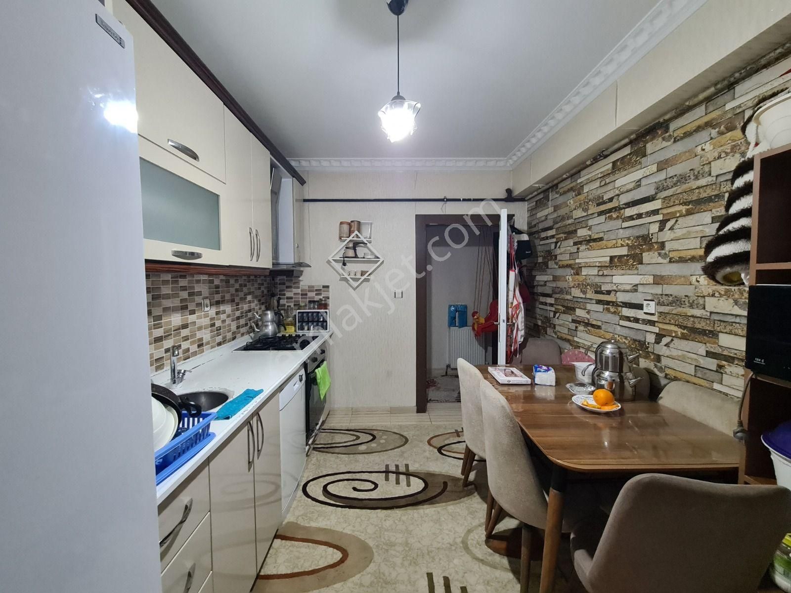 Yükseltepe Göbek & Mehtap Cd Üzeri 2banyolu Asansörlü Yapılı 3+1 - Görsel 4