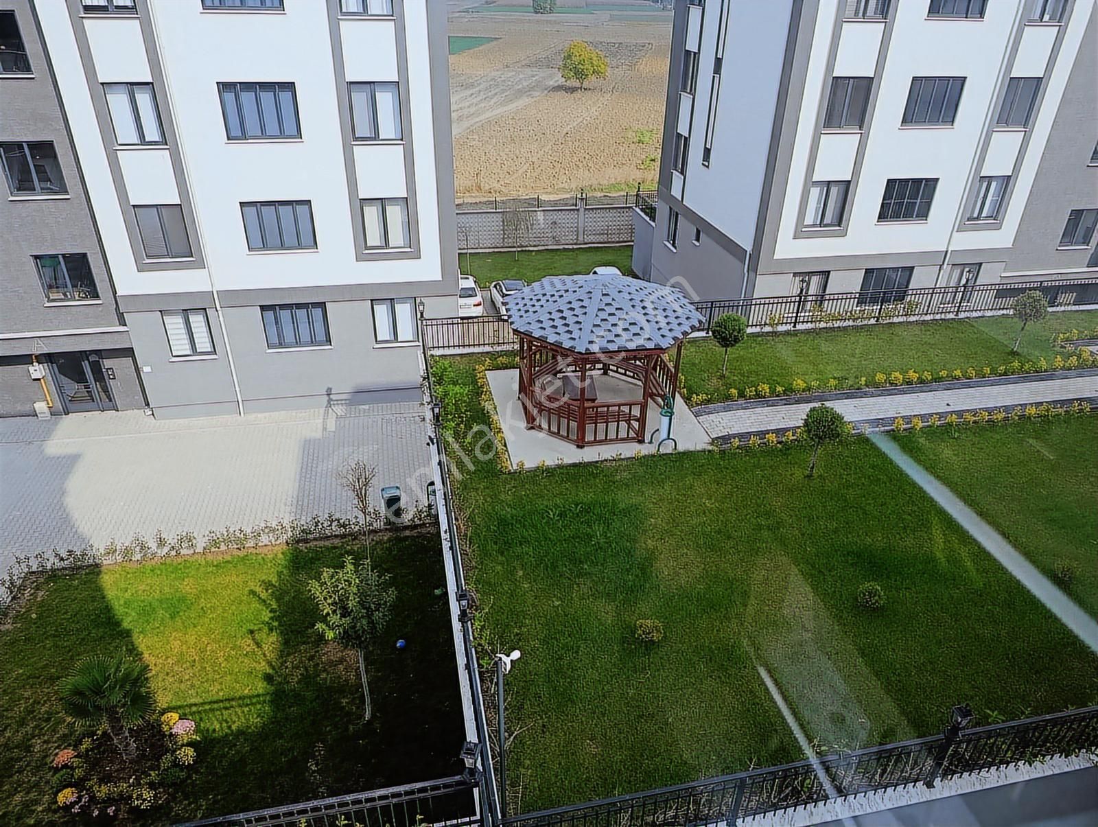 Kariyer Gayrimenkul'den Satılık 3+1 120 M2lüks Daireler - Görsel 8