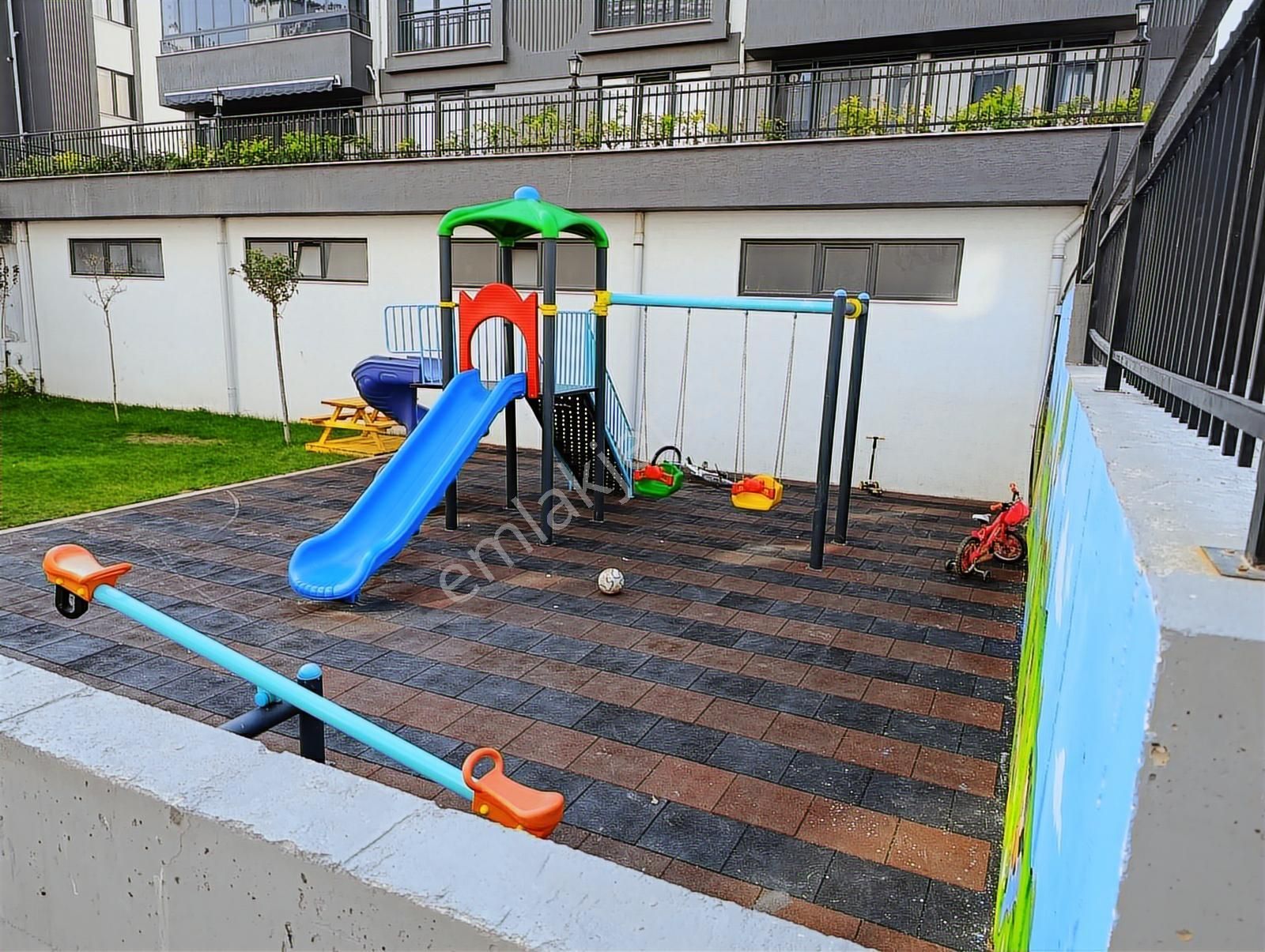 Kariyer Gayrimenkul'den Satılık 3+1 120 M2lüks Daireler - Görsel 5