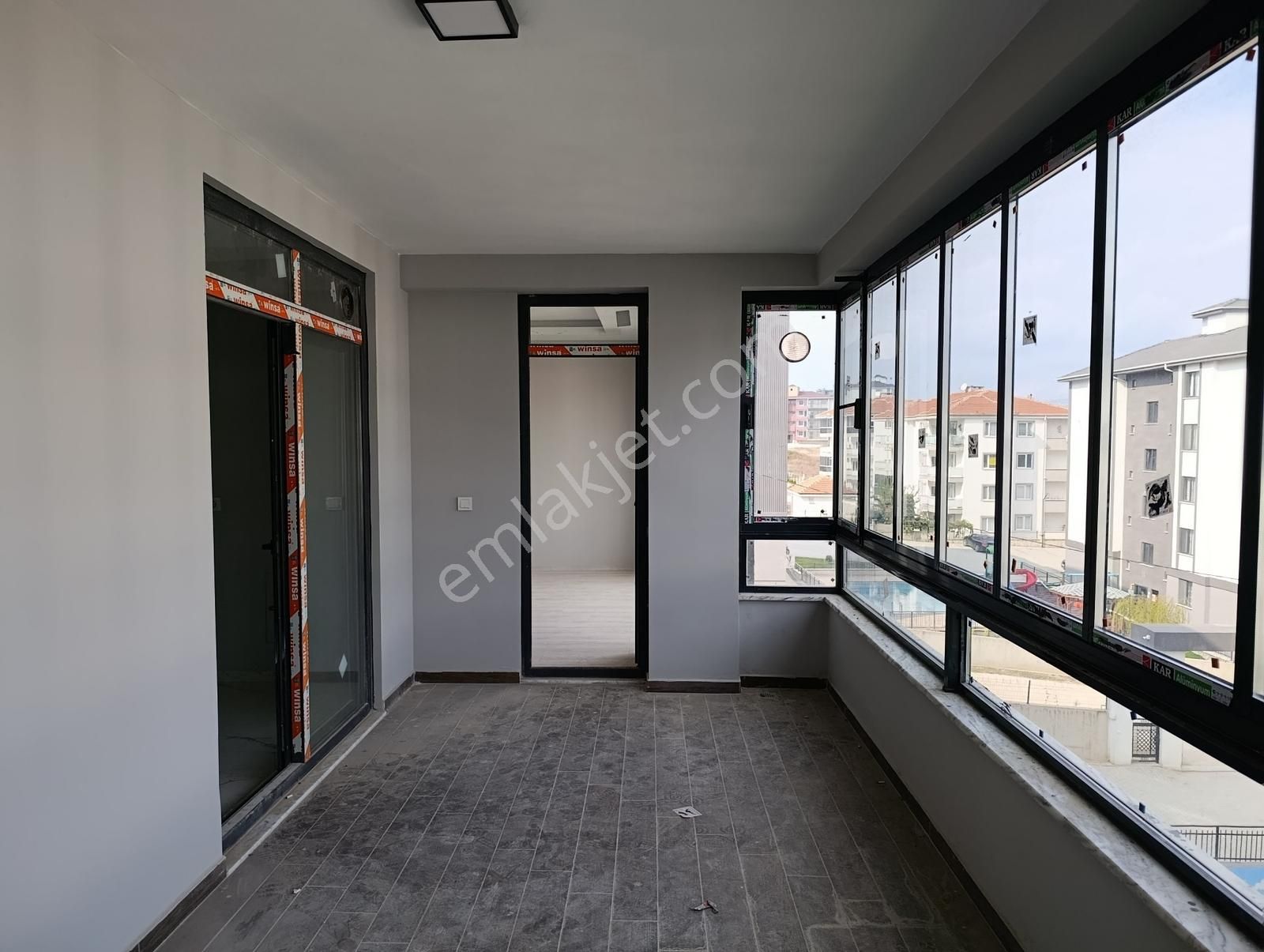 Kariyer Gayrimenkul'den Satılık 3+1 120 M2lüks Daireler - Görsel 7