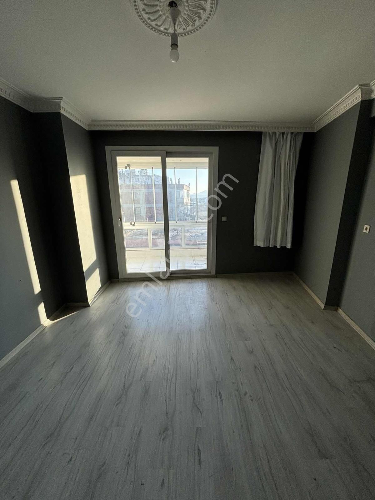 Merkezde Satılık 3+1 Arakat Her Katta Tek Daire Ebeveyn Banyolu - Görsel 9