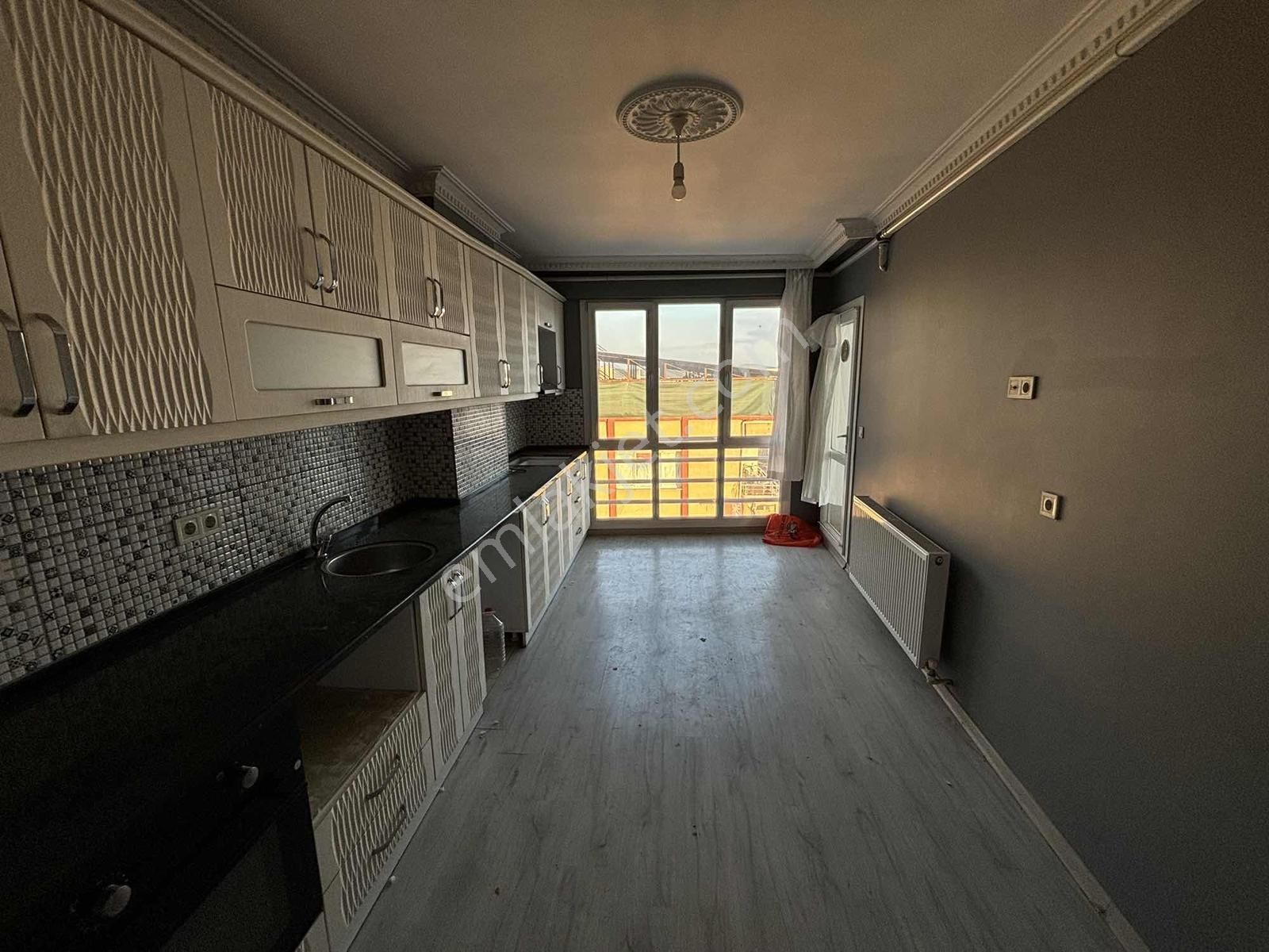 Merkezde Satılık 3+1 Arakat Her Katta Tek Daire Ebeveyn Banyolu - Görsel 3