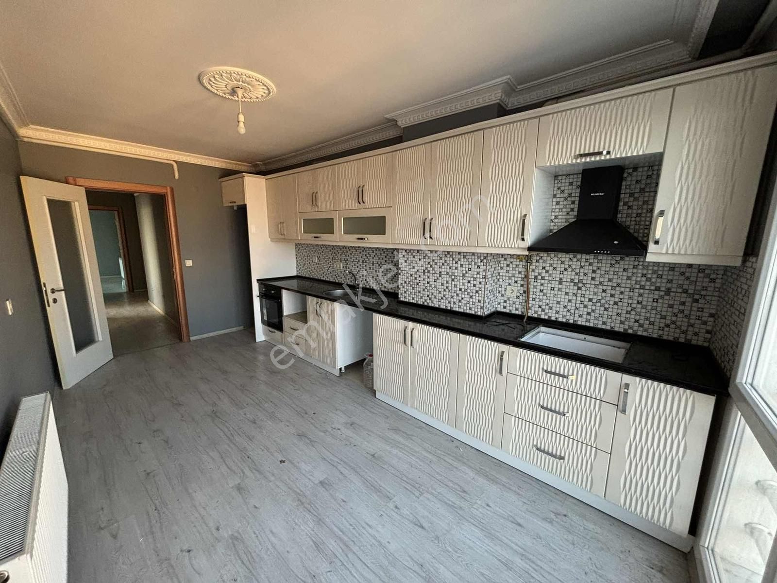 Merkezde Satılık 3+1 Arakat Her Katta Tek Daire Ebeveyn Banyolu