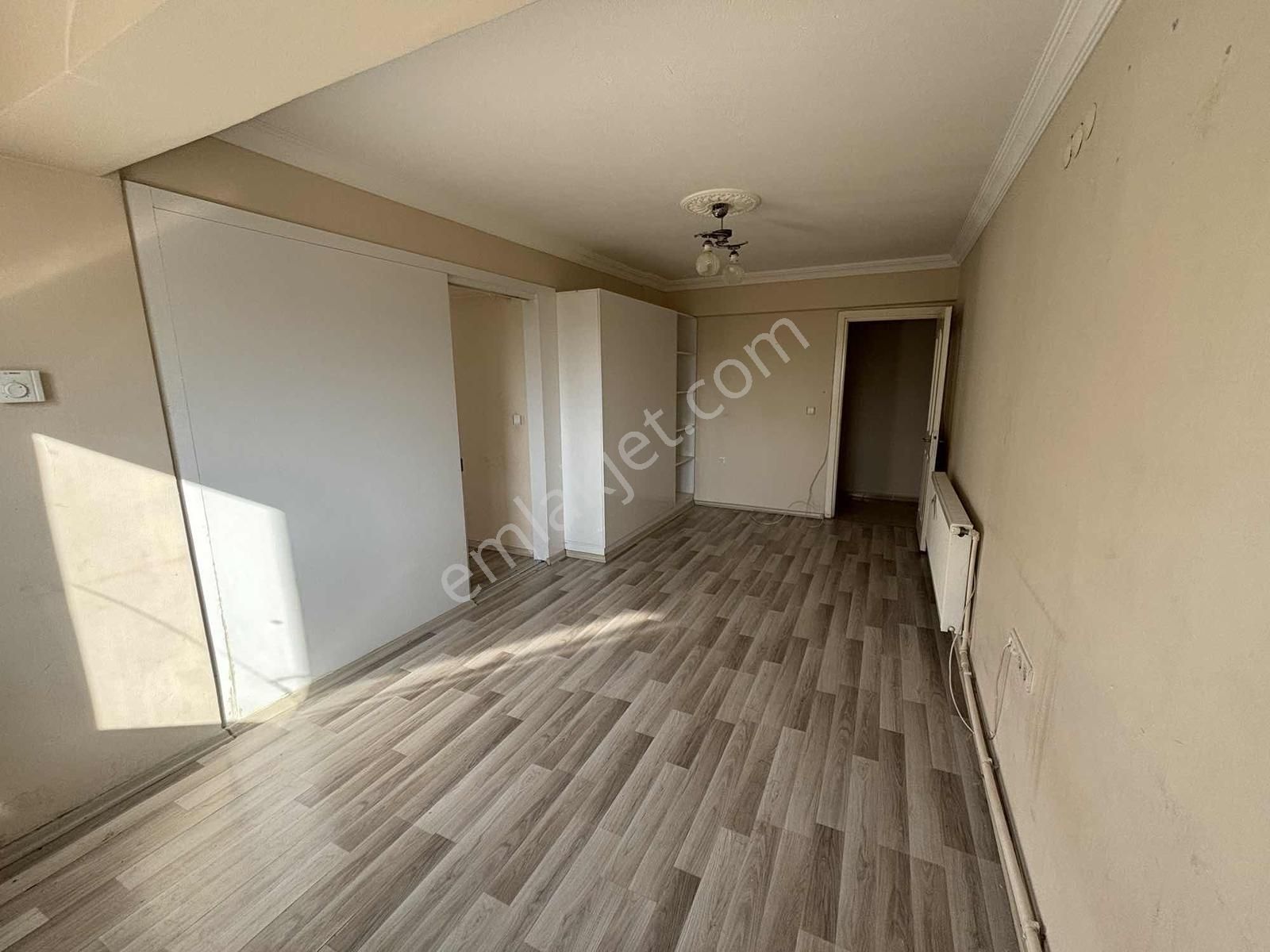 Fevzi Çakmak'ta Satılık 1+1 Kapalı Mutfak D.gazlı Daire - Görsel 15