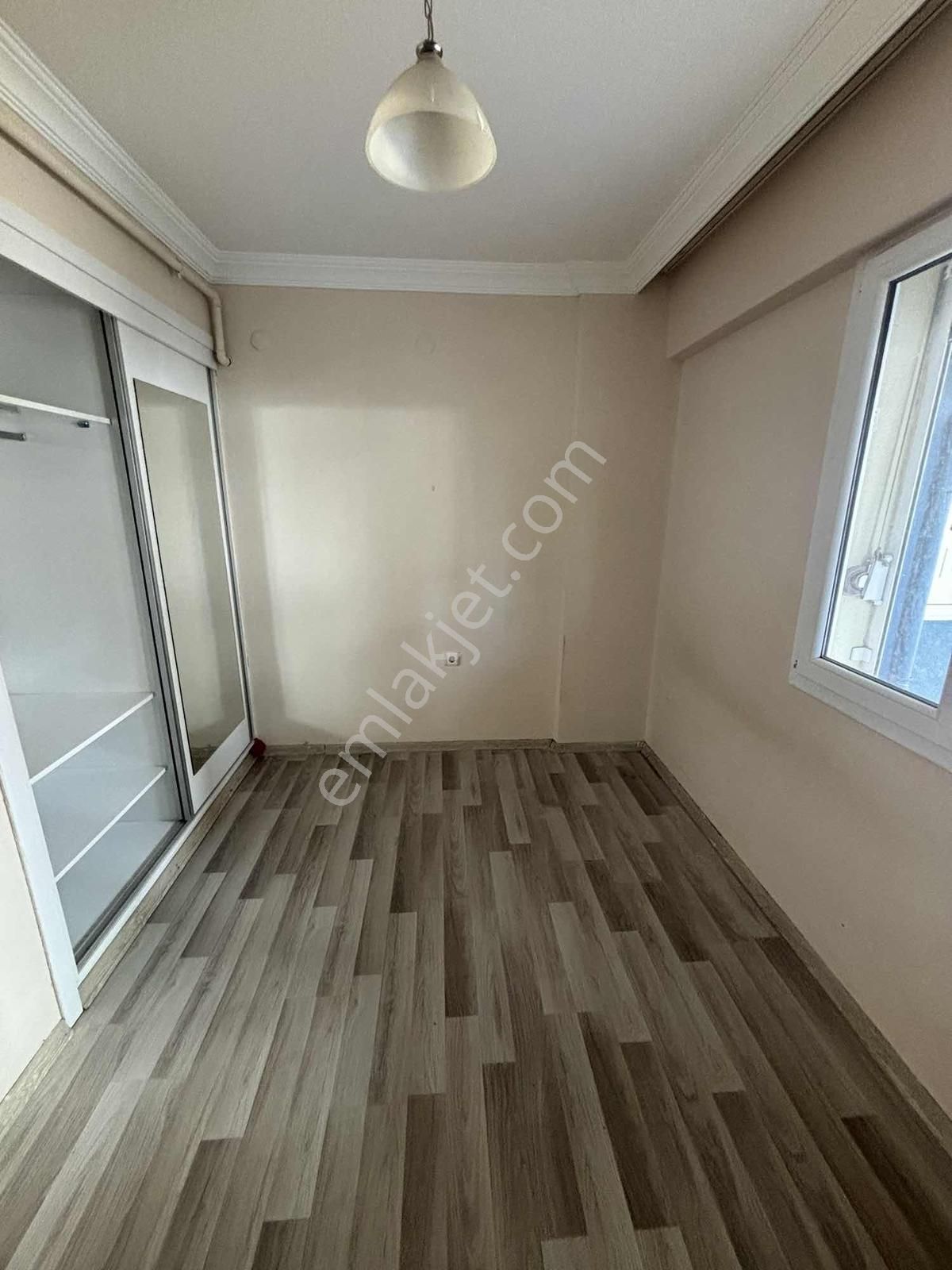 Fevzi Çakmak'ta Satılık 1+1 Kapalı Mutfak D.gazlı Daire - Görsel 6