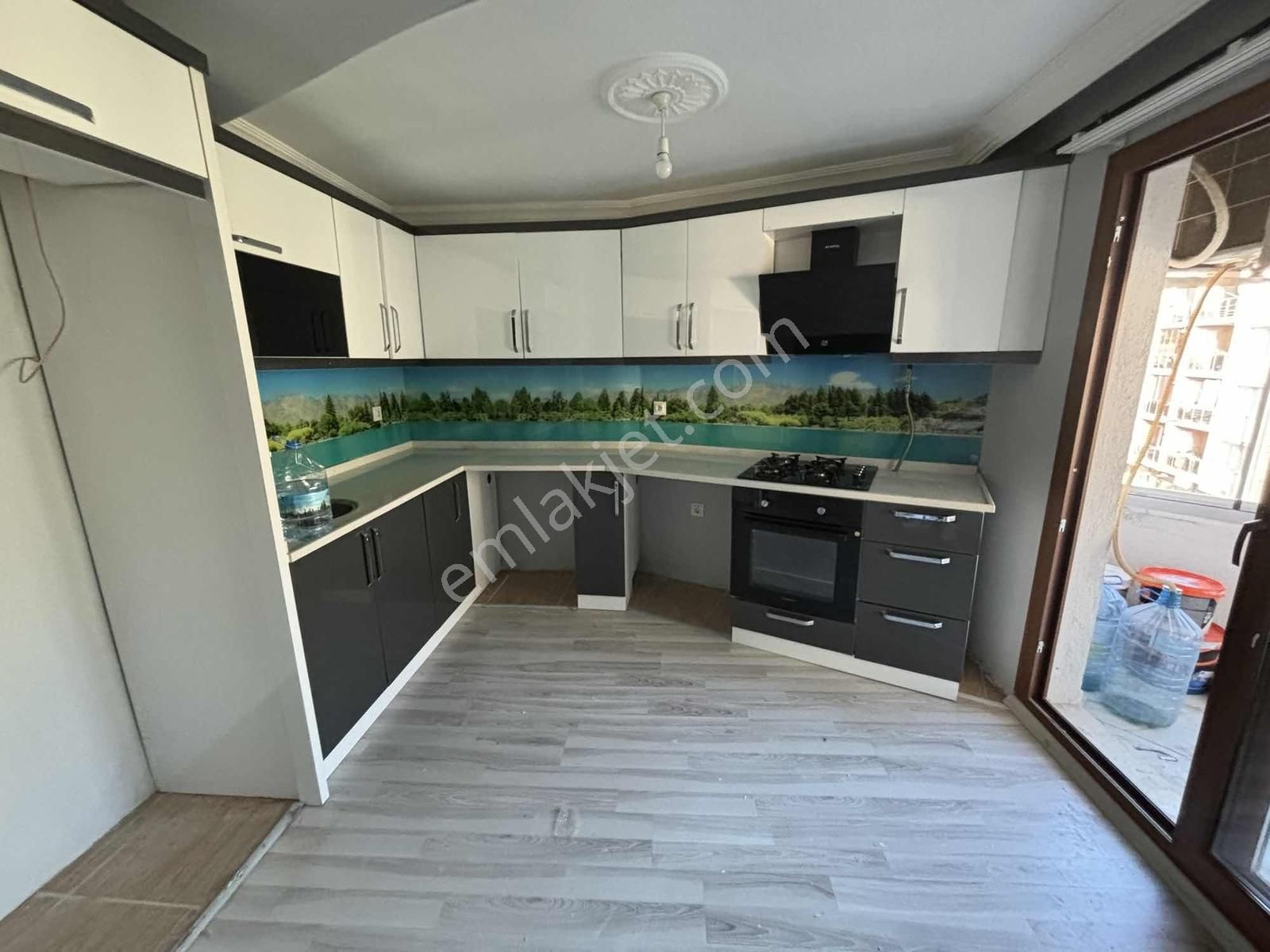 Ayrancılar Merkezde Satılık 3+1 D.gazlı Masrafsız Daire