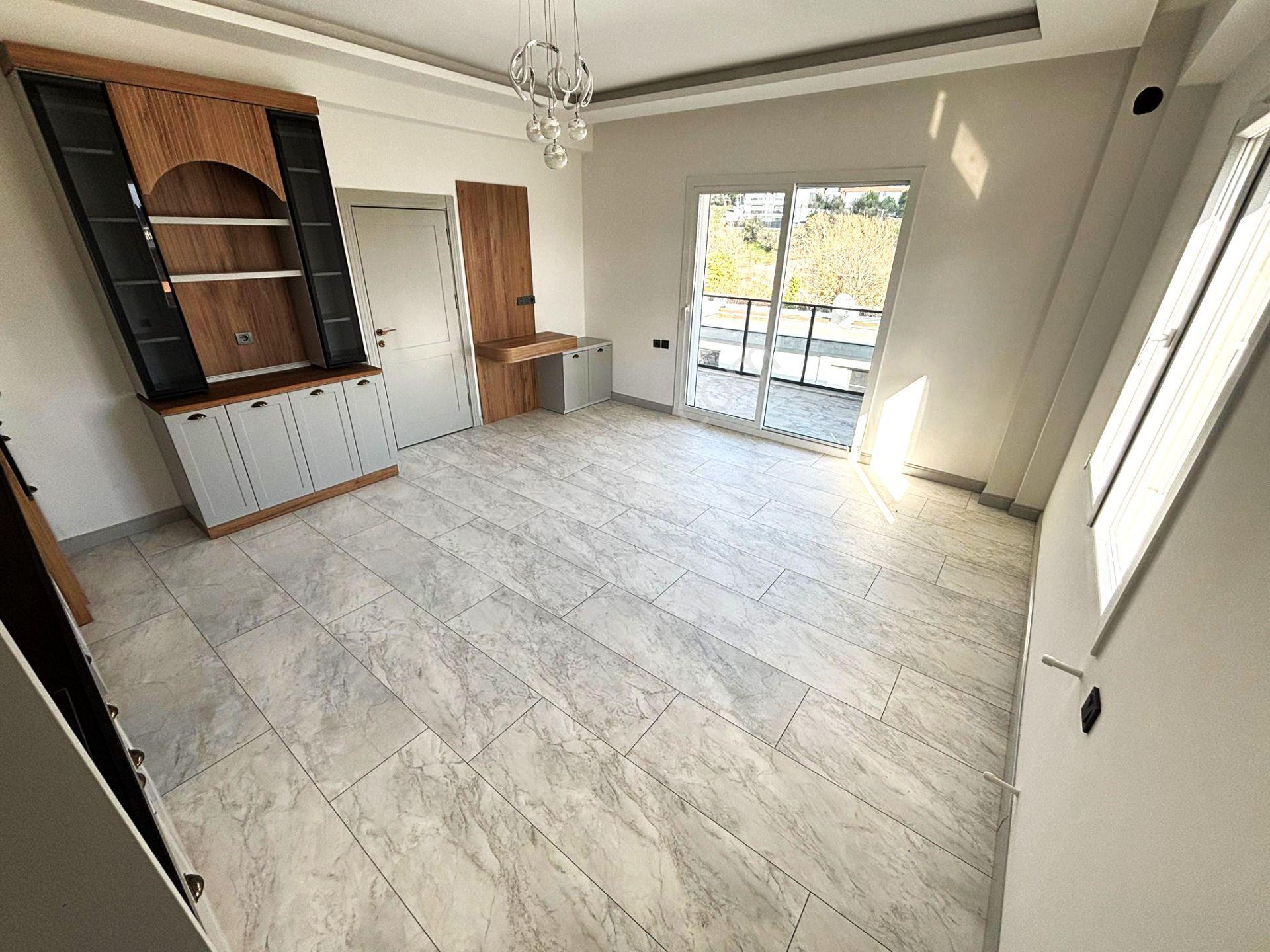 🌲 Güre'de Aygül'den 🌲sıfır Önü Açık Doğa Manzaralı Şık Ve Konforlu Tasarımı İle 2+1 Satılık Daire - Görsel 9