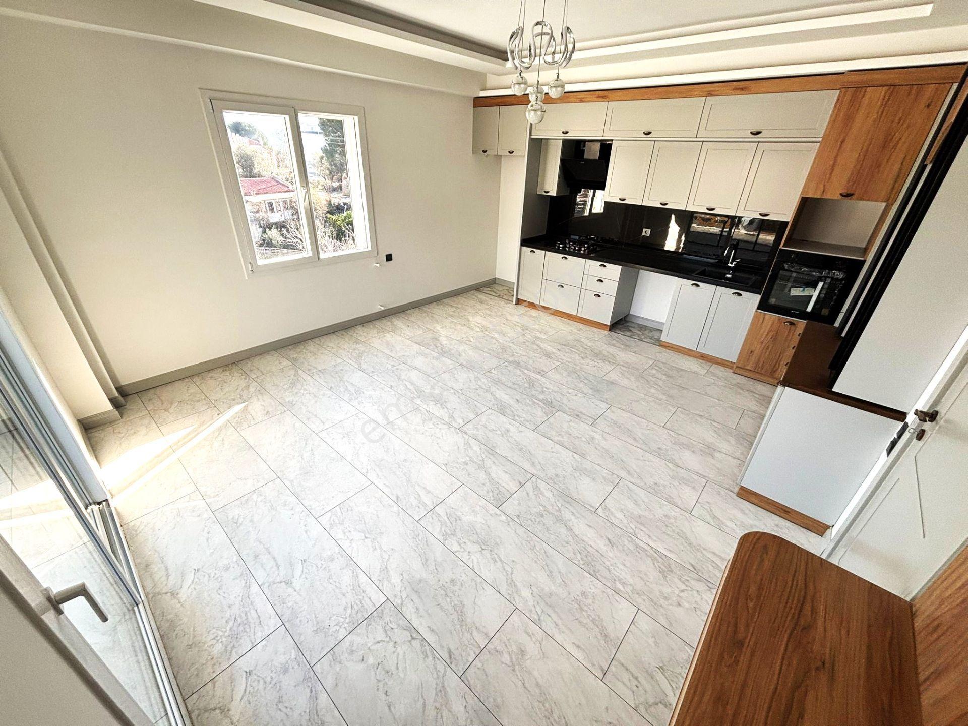 🌲 Güre'de Aygül'den 🌲sıfır Önü Açık Doğa Manzaralı Şık Ve Konforlu Tasarımı İle 2+1 Satılık Daire - Görsel 5