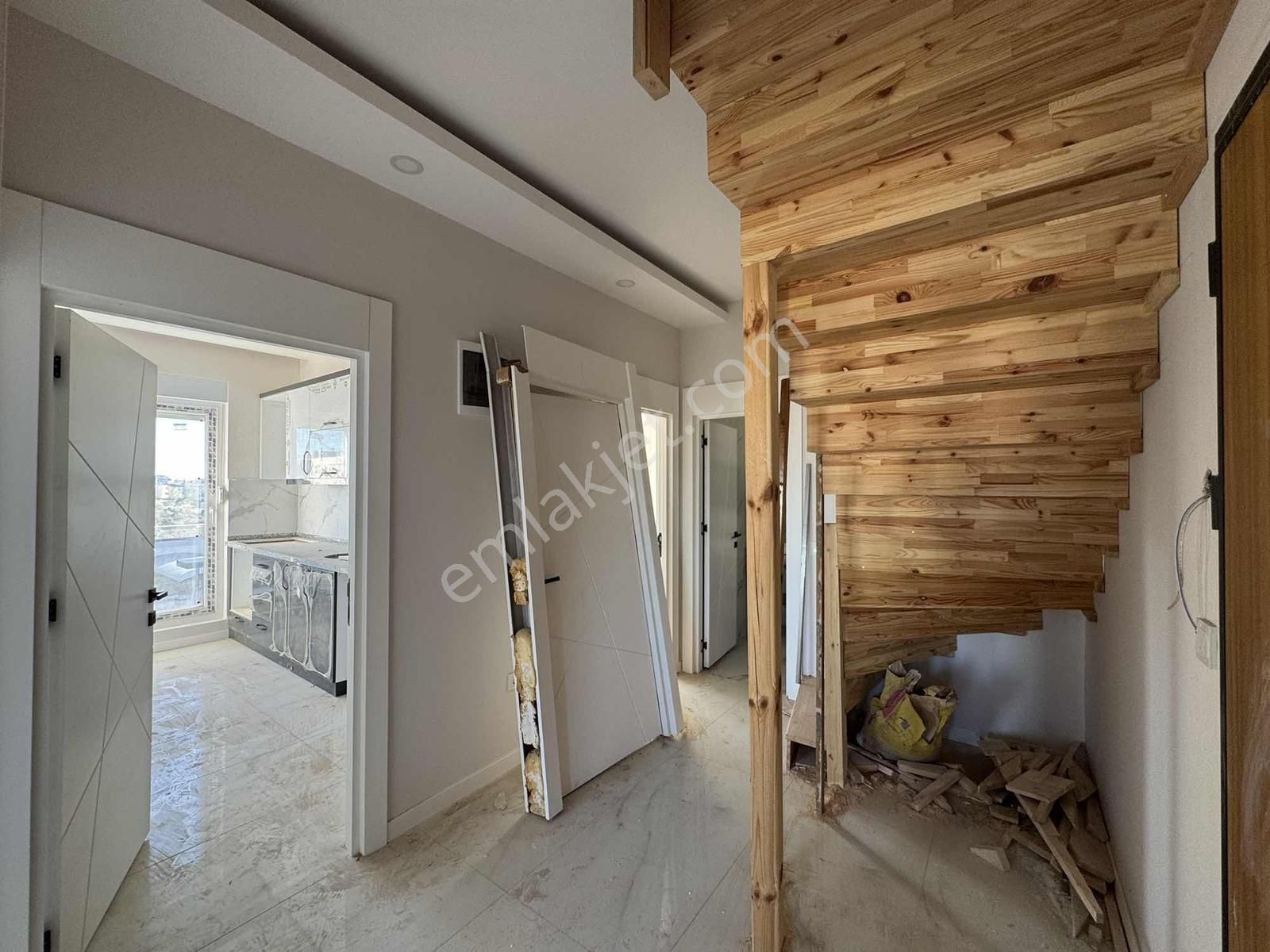 Yeniköy'de Sıfır 4+1 170m2 Asansörlü Satılık Dubleks Daire - Görsel 7