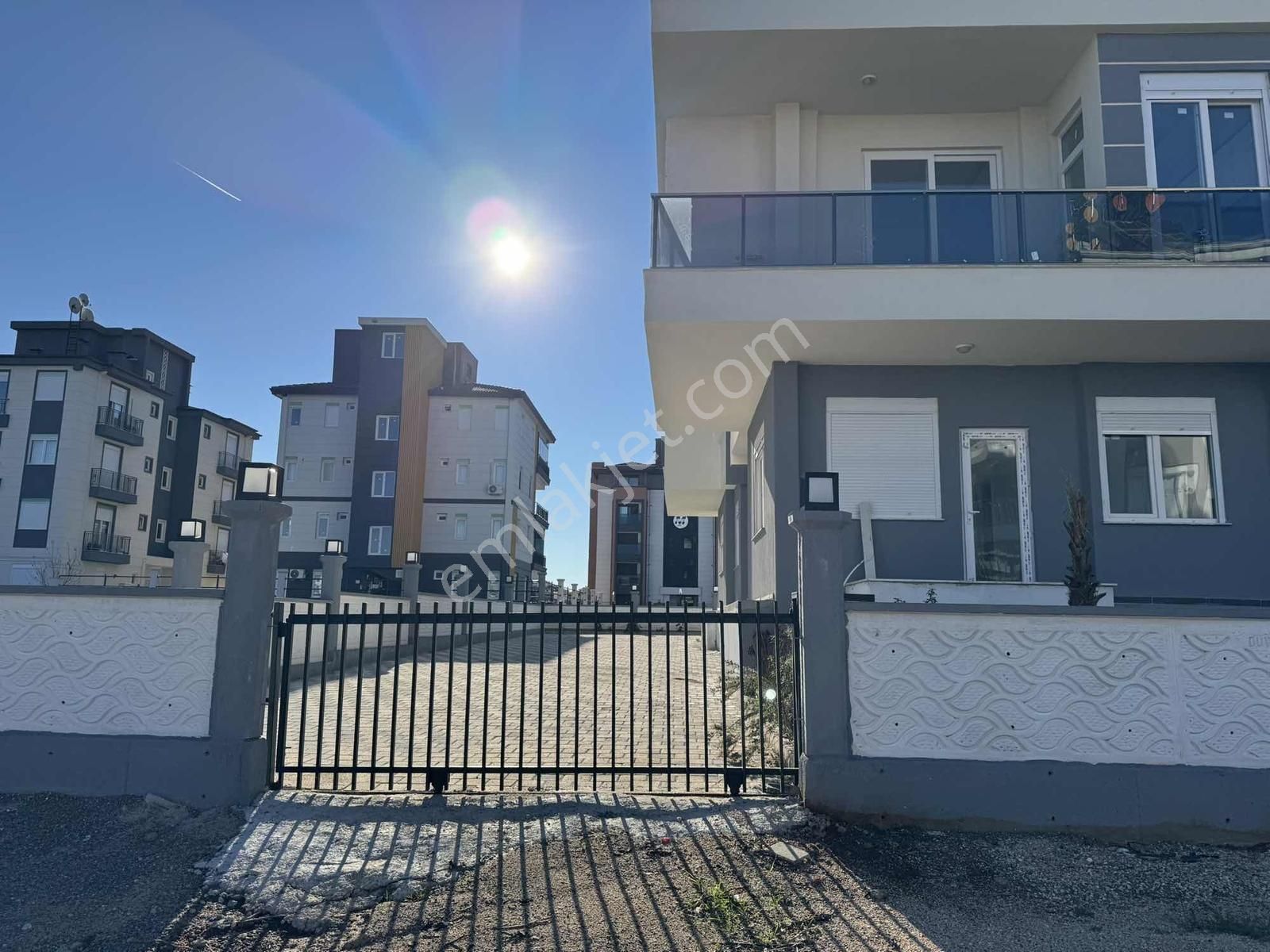 Yeniköy'de Sıfır 4+1 170m2 Asansörlü Satılık Dubleks Daire - Görsel 2